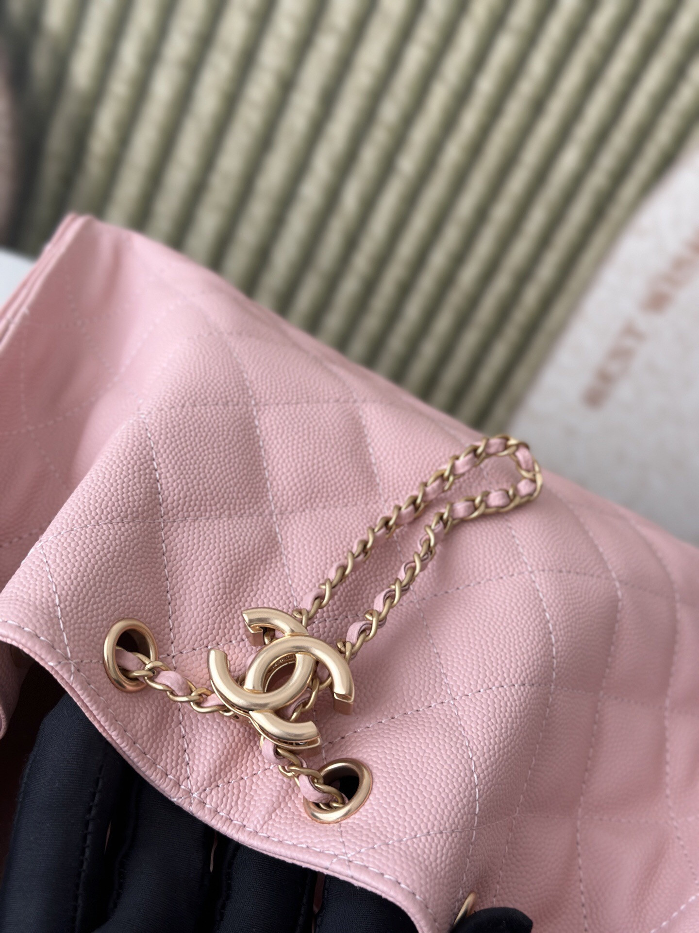 CHANEL 25 small Bucket Hobo handbag AS5293 30x26x14cm