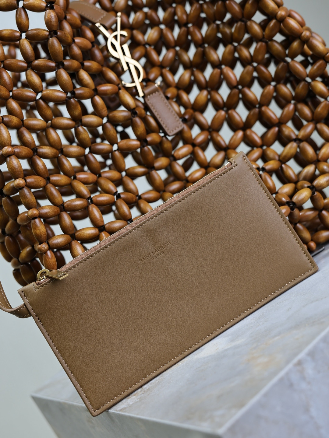 YSL LE 5 à 7 large in wood beads 30x35x10cm