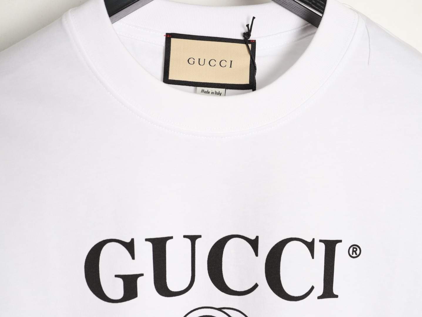 Gucci Long-sleeved T-shirt