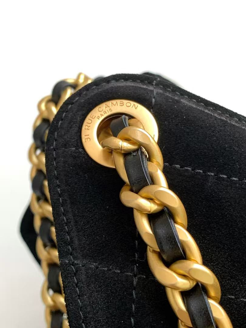 CHANEL 25C Bucket Bag 26x30x14cm