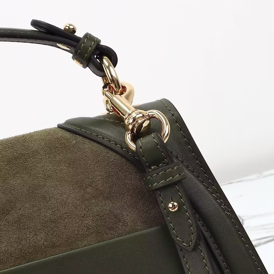 Gucci Shoulder Bag 32x17x10cm