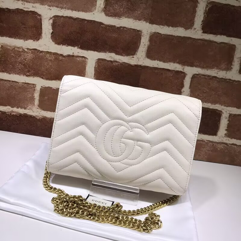 Gucci GG Marmont Super Mini Bag 20x13x6cm