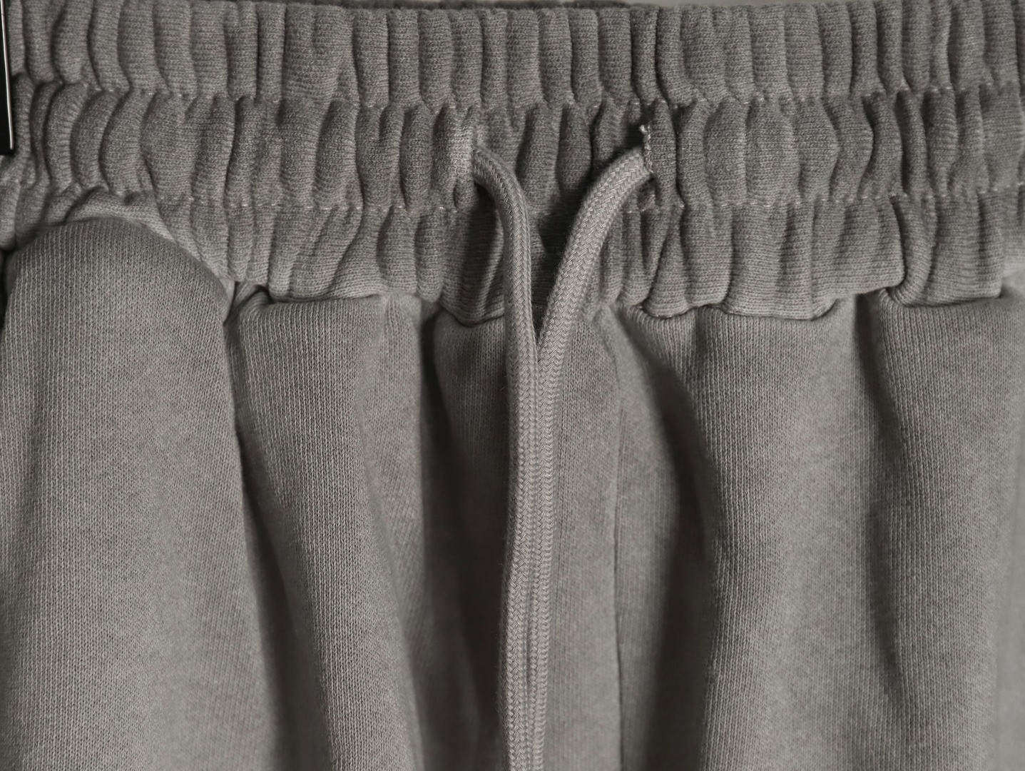 Ch*0me He**ts shorts