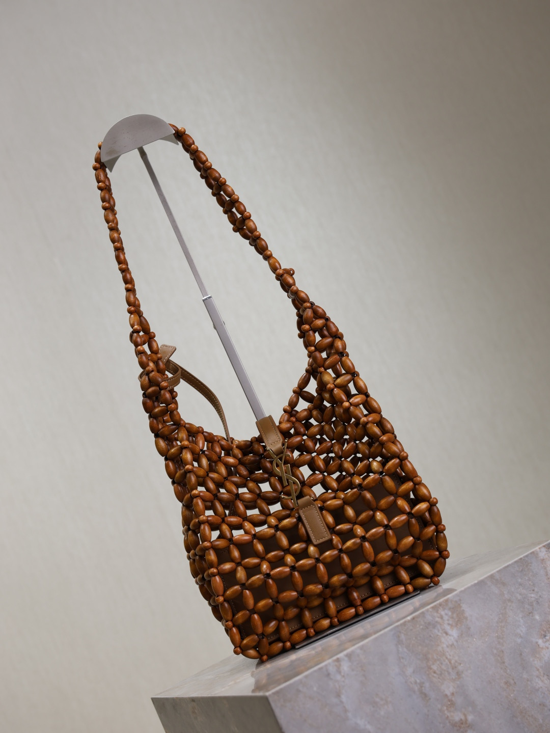 YSL LE 5 à 7 wood beads 23x22x8.5cm