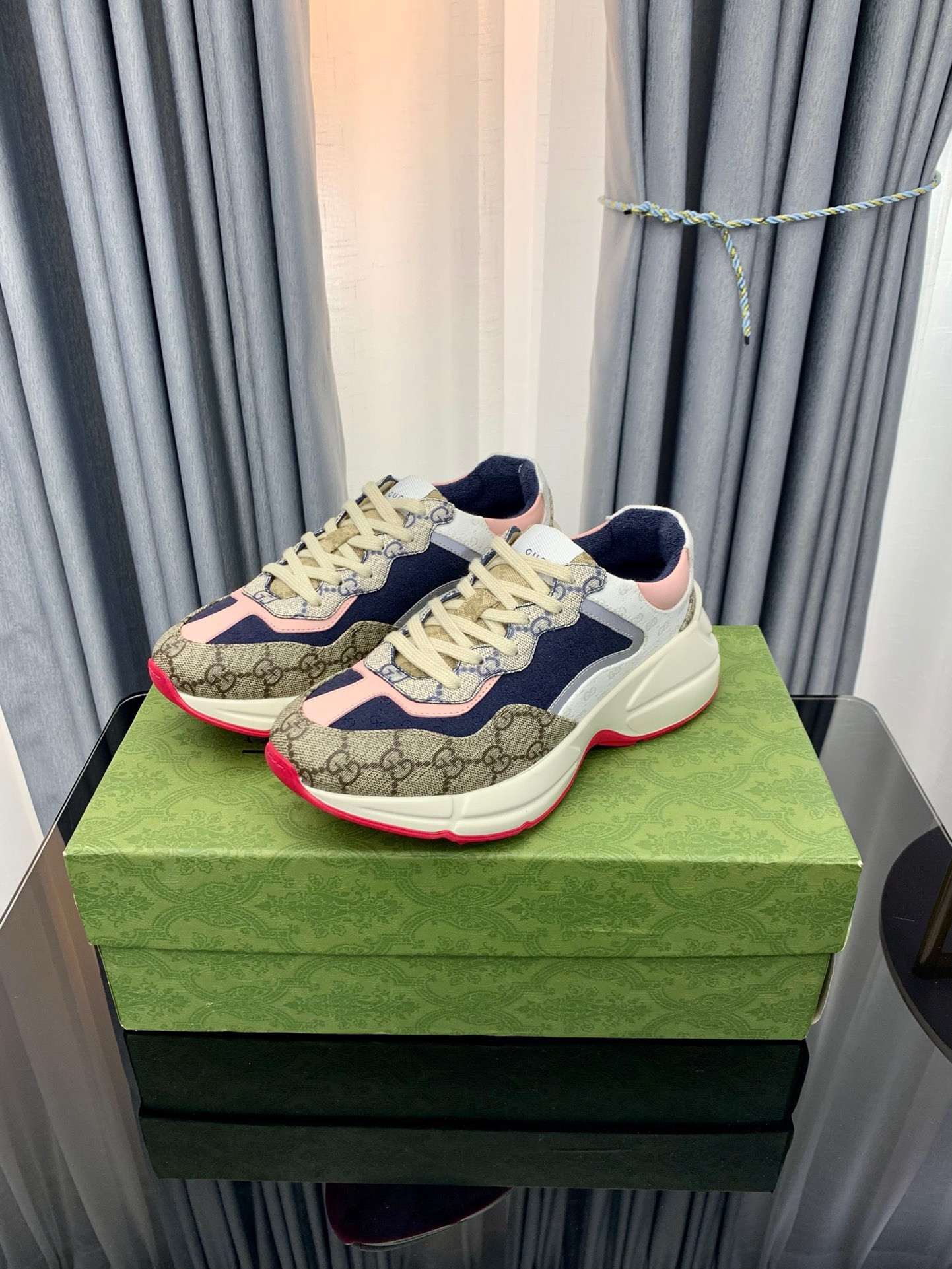 UA GUCCI GG Rhyton Sneaker