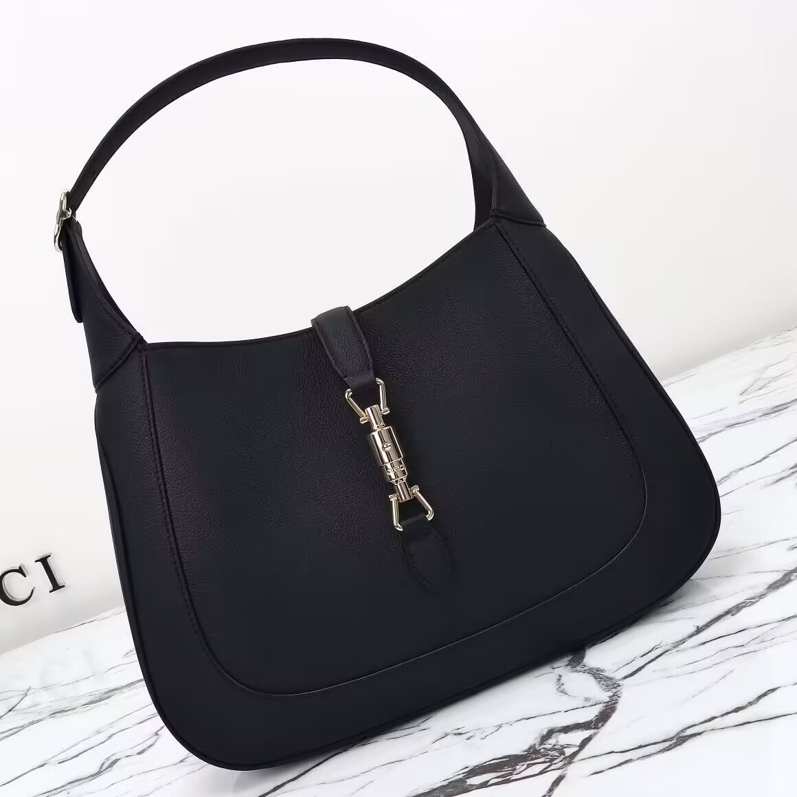 Gucci Jackie Medium shoulder bag 35x32x5.5 cm