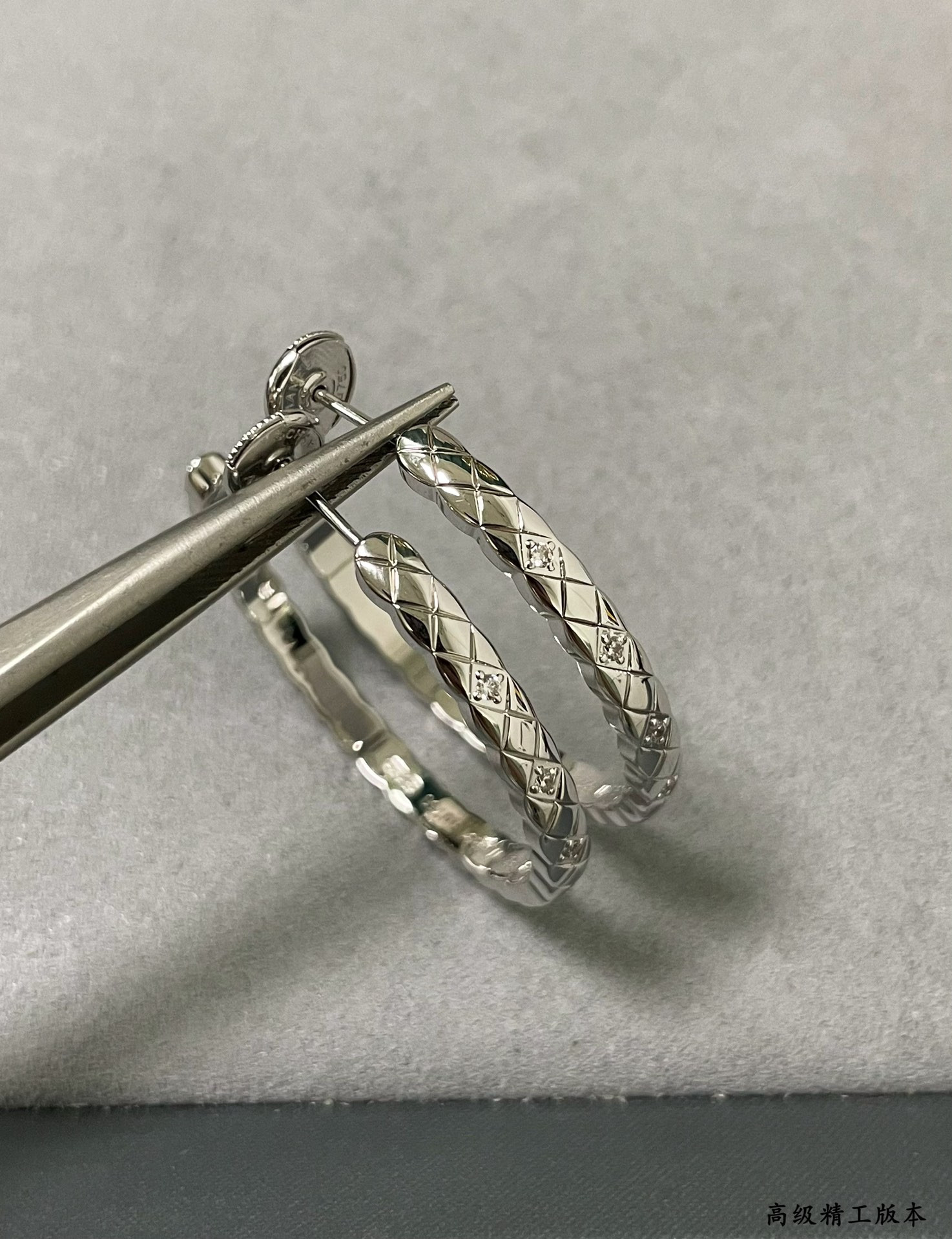 Chanel Large diamond-shaped diamond drill Earrings