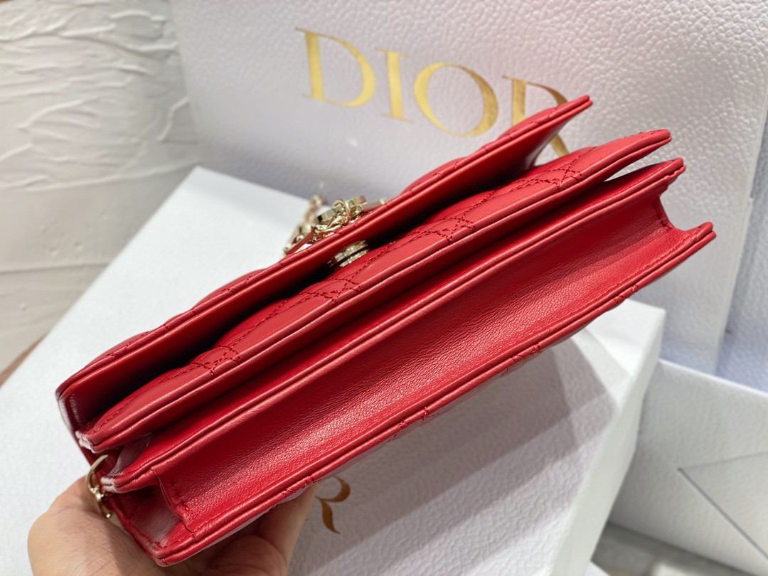 MISS DIOR MINI BAG Crimson Red S0980ONMJ-M57R 21 x 11.5 x 4.5 cm