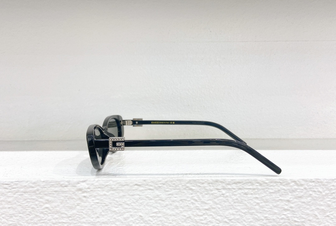 Gucci Glasses GG 1680S 52-17-140