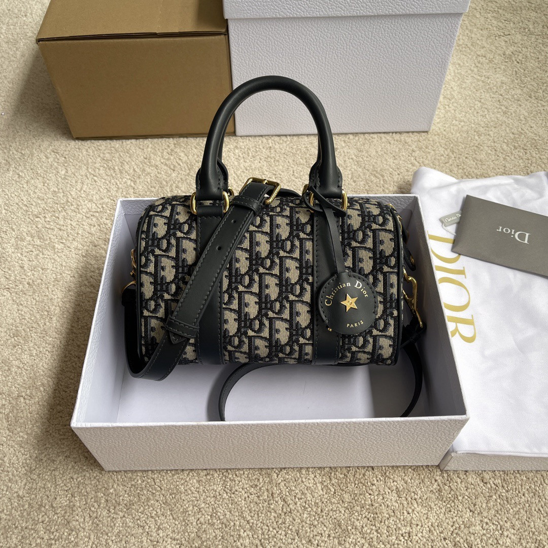 Dior Groove 20 Bag Blue Dior Oblique Jacquard 20.5 x 13.5 x 12 cm / 8 x 5.5 x 4.5 inches