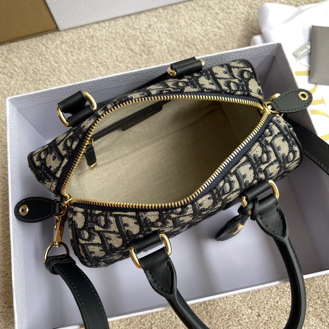 Dior Groove 20 Bag Blue Dior Oblique Jacquard 20.5 x 13.5 x 12 cm / 8 x 5.5 x 4.5 inches