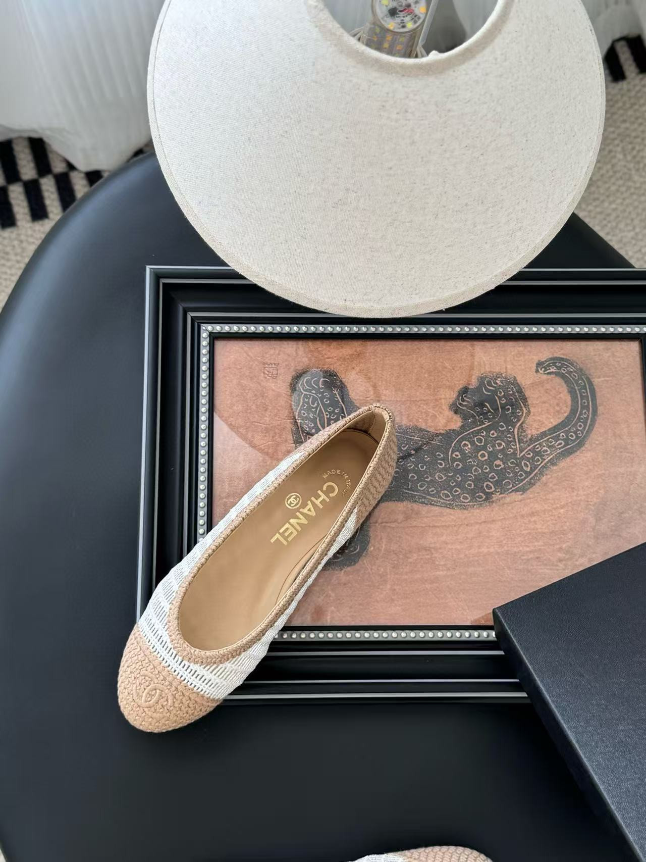 UA CHANEL BALLET FLATS