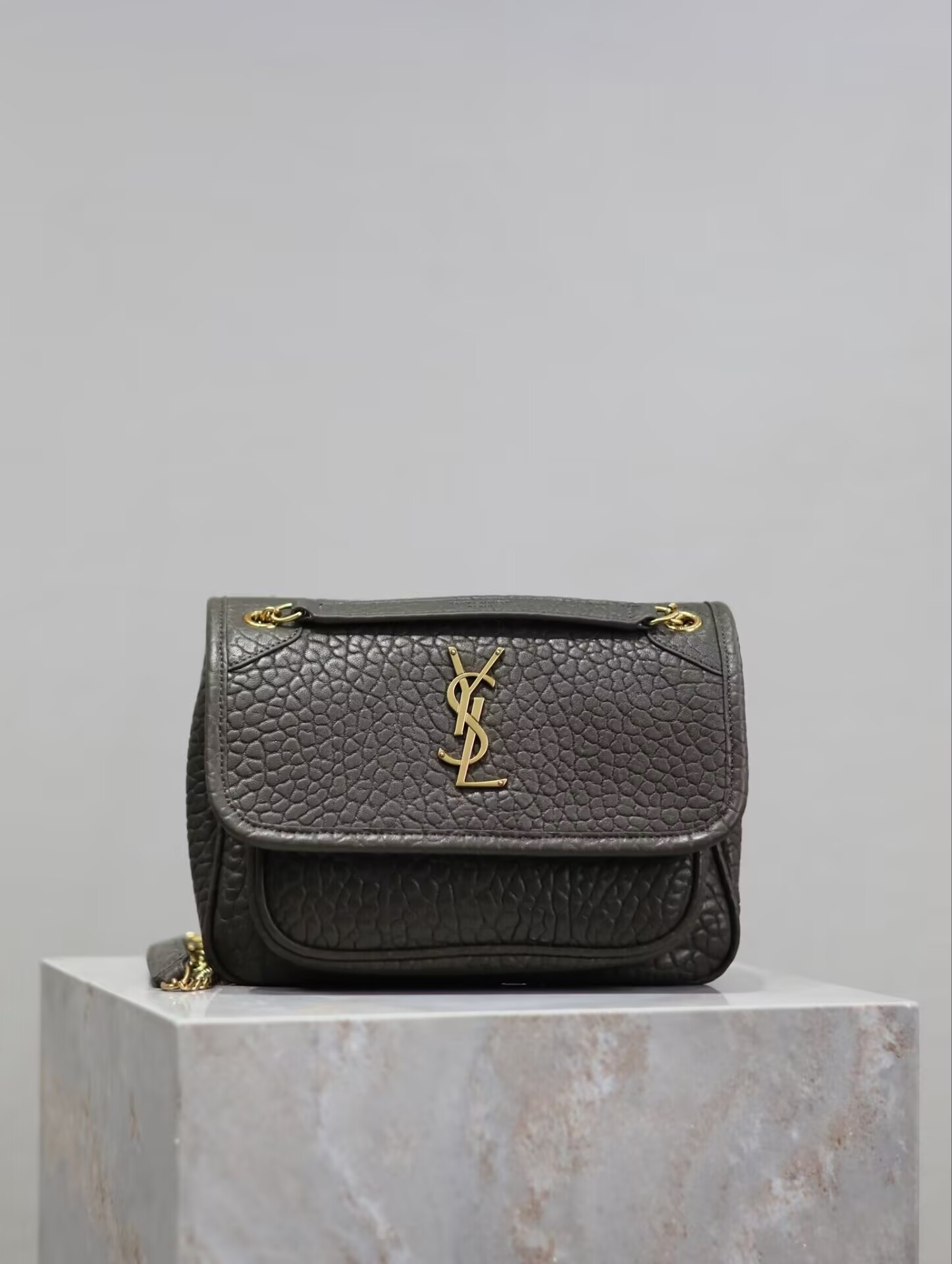 YSL Niki Mini in grained lambskin 828736 12.5x18x5cm