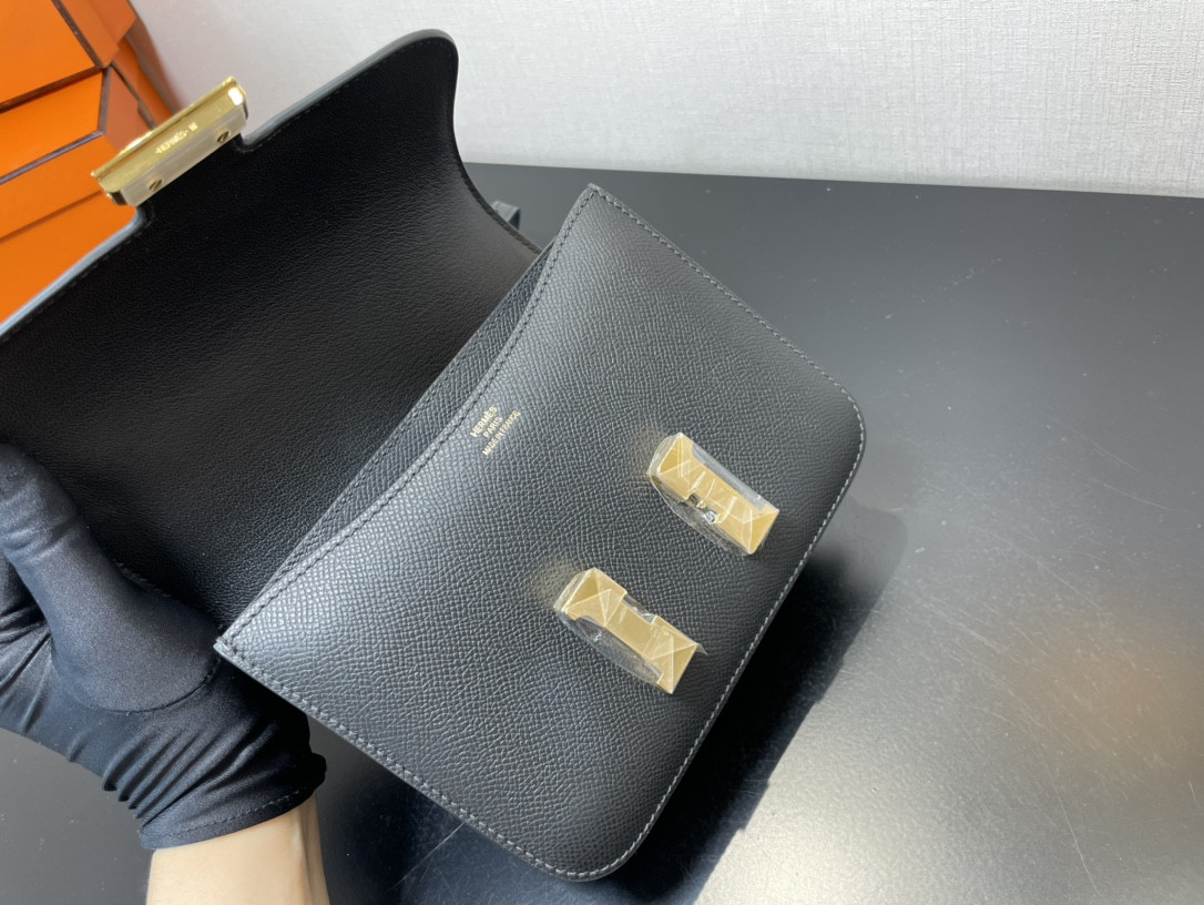 Hermes Constance 24 Black Epsom 9.4" x 5.9" x 3"