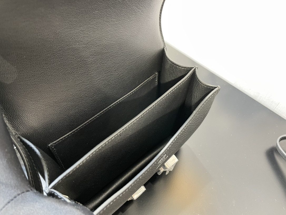 Hermes Constance 24 Black Epsom 9.4"x5.9"x3"