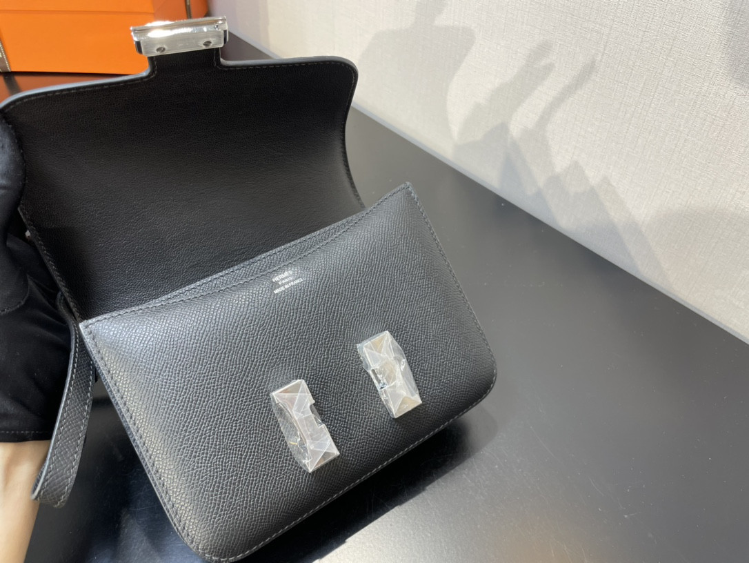 Hermes Constance 24 Black Epsom 9.4"x5.9"x3"