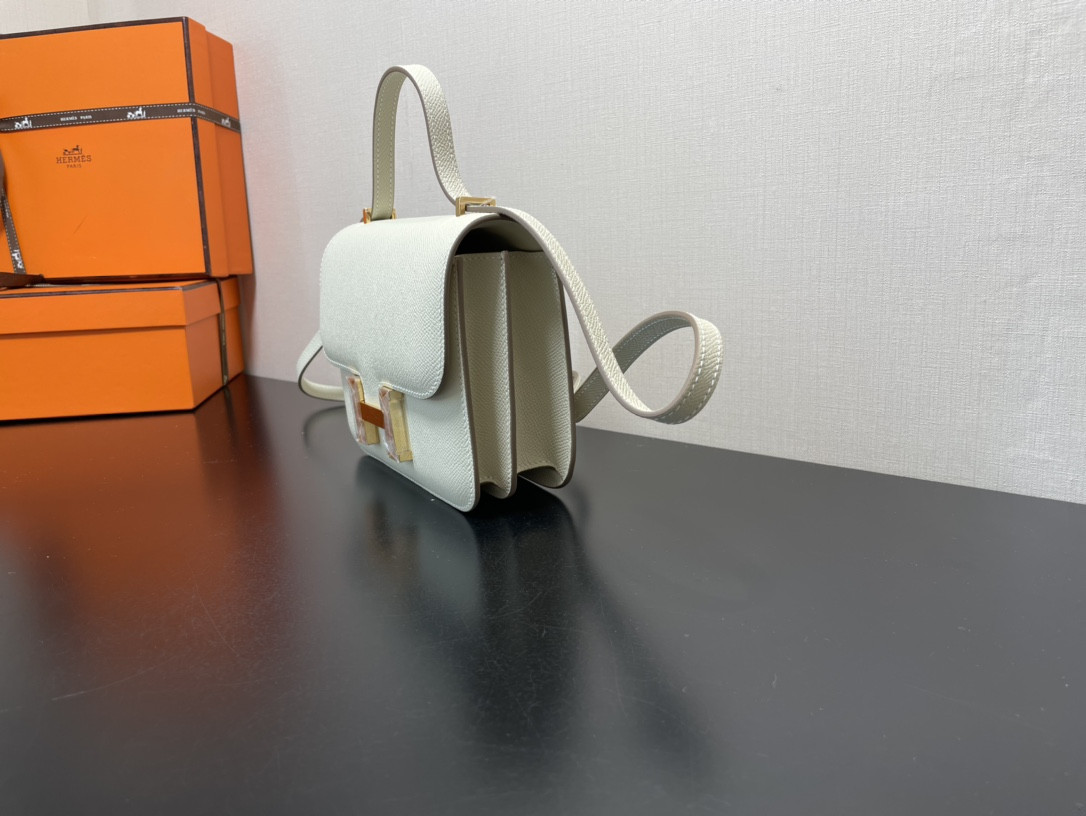 Hermes Constance 24 White Epsom leather gold hardware 9.4"x5.9"x3"