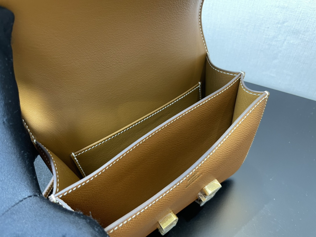 Hermes Constance 24 Epsom leather gold hardware 9.4"x5.9"x3"