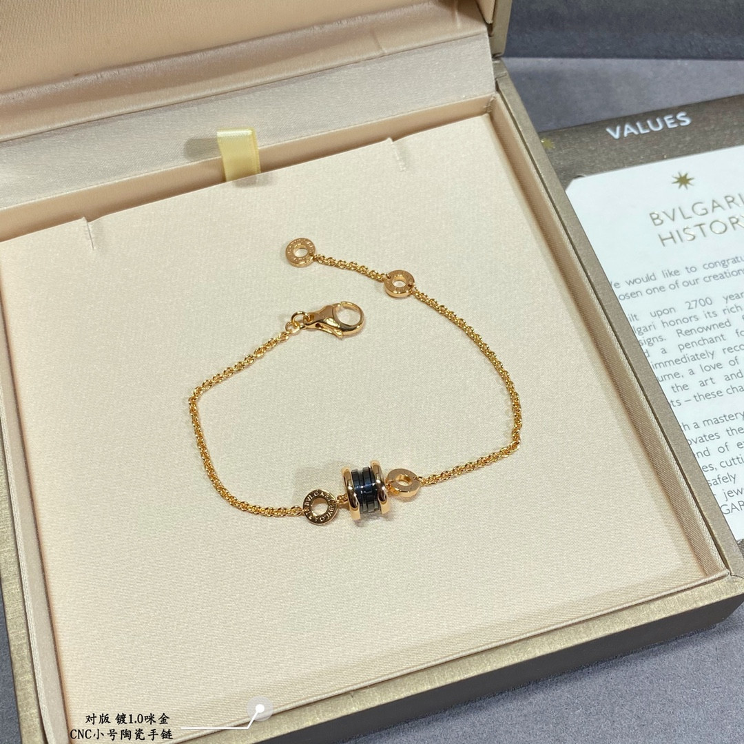 Bvlgari Small ceramic Bracelet