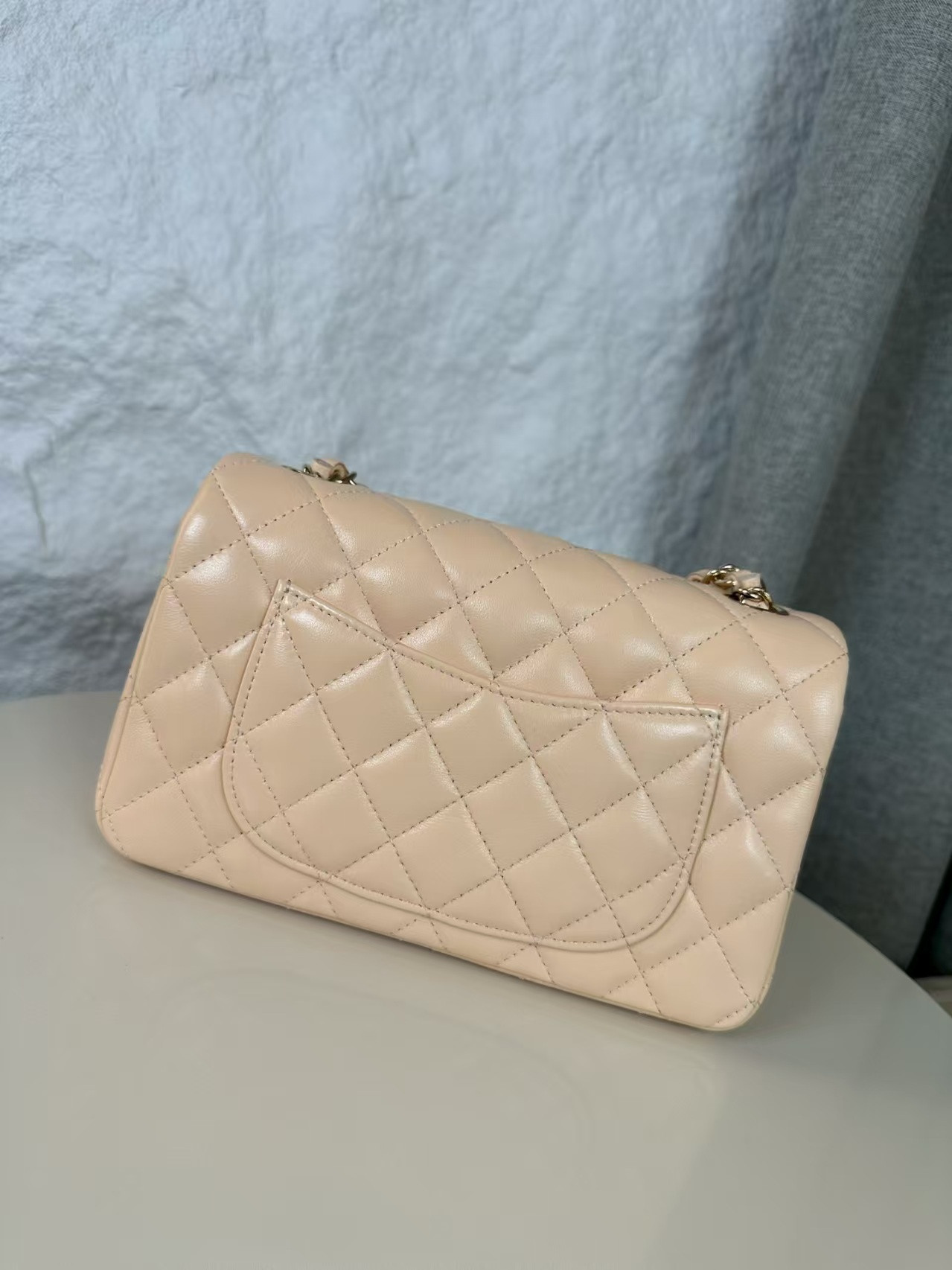 Chanel Mini Flap Bag 20x12x6cm