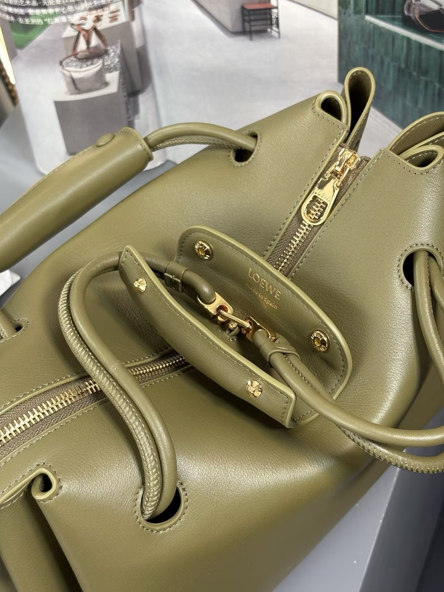 Loewe Medium Madrid bag in supple calfskin 28.5x11x23cm