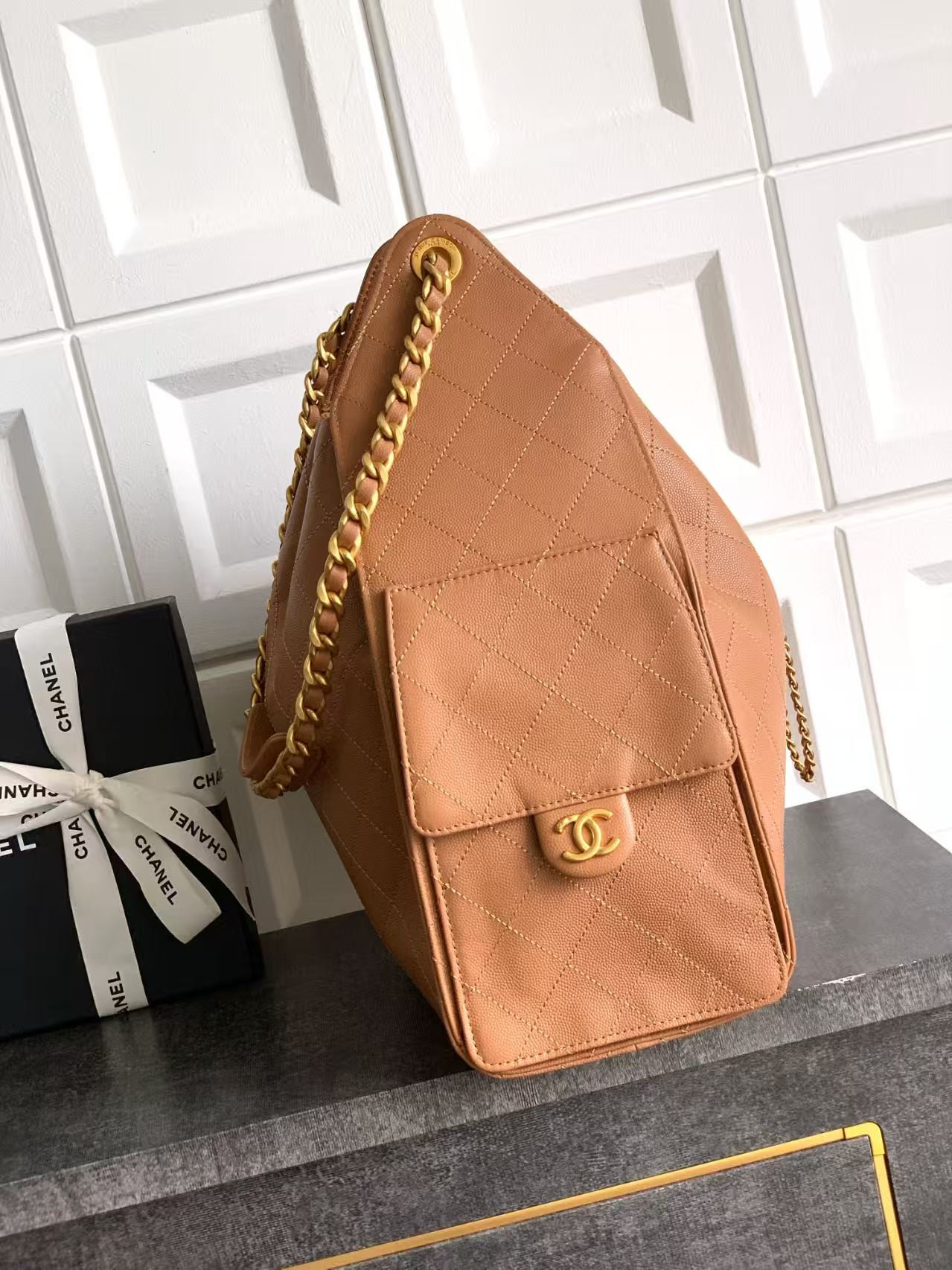 CHANEL 25C Bucket BAG 40x30x15cm