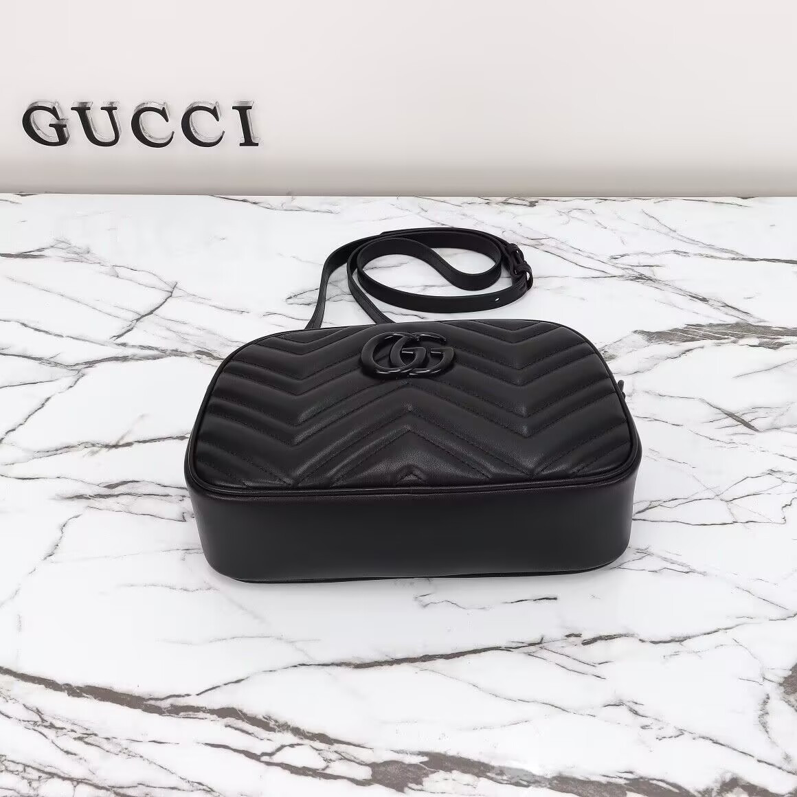 Gucci GG Marmont small shoulder bag 24x12x7cm