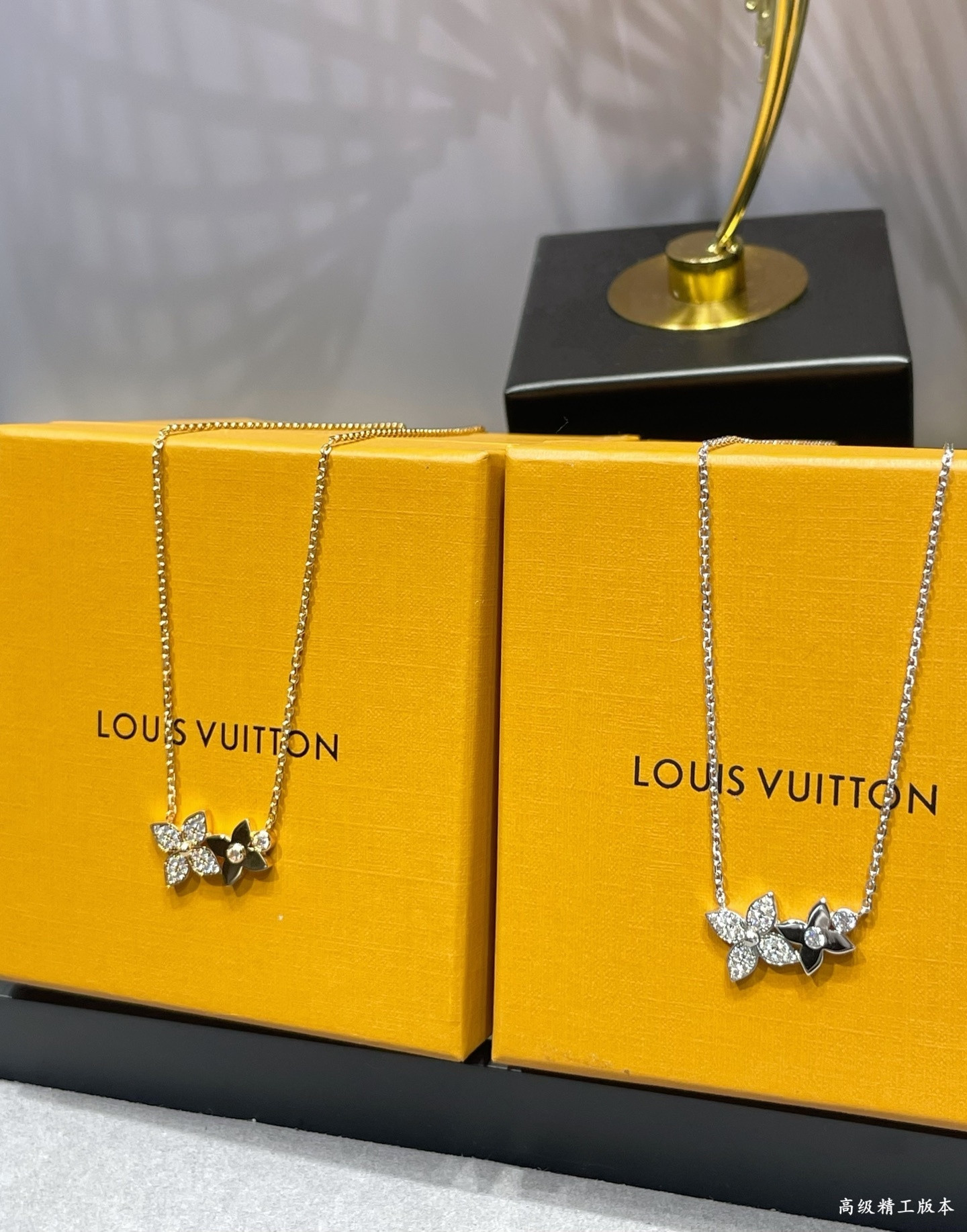 LV Two Flower Necklace