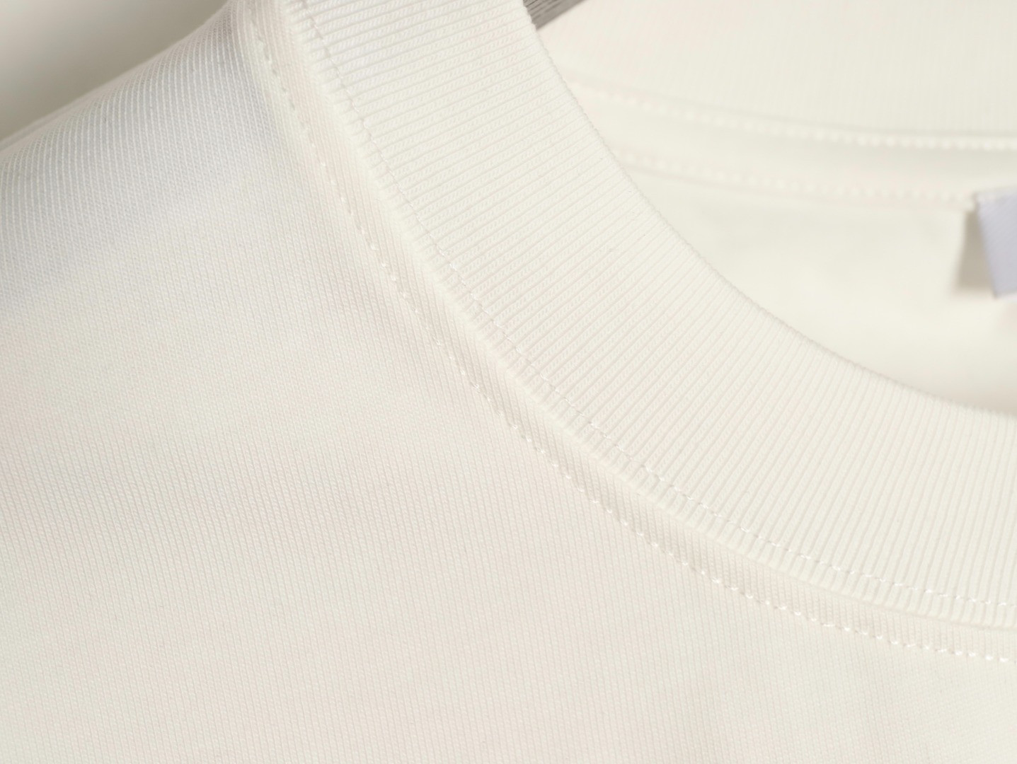 Burberry 25SS Long-sleeved T-shirt