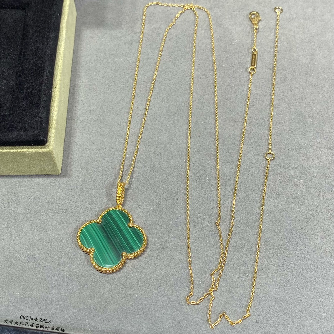 Van Cleef & Arpels Large Four Leaf Clover Necklace Diameter approx 2.5cm,Chain length approx 80cm