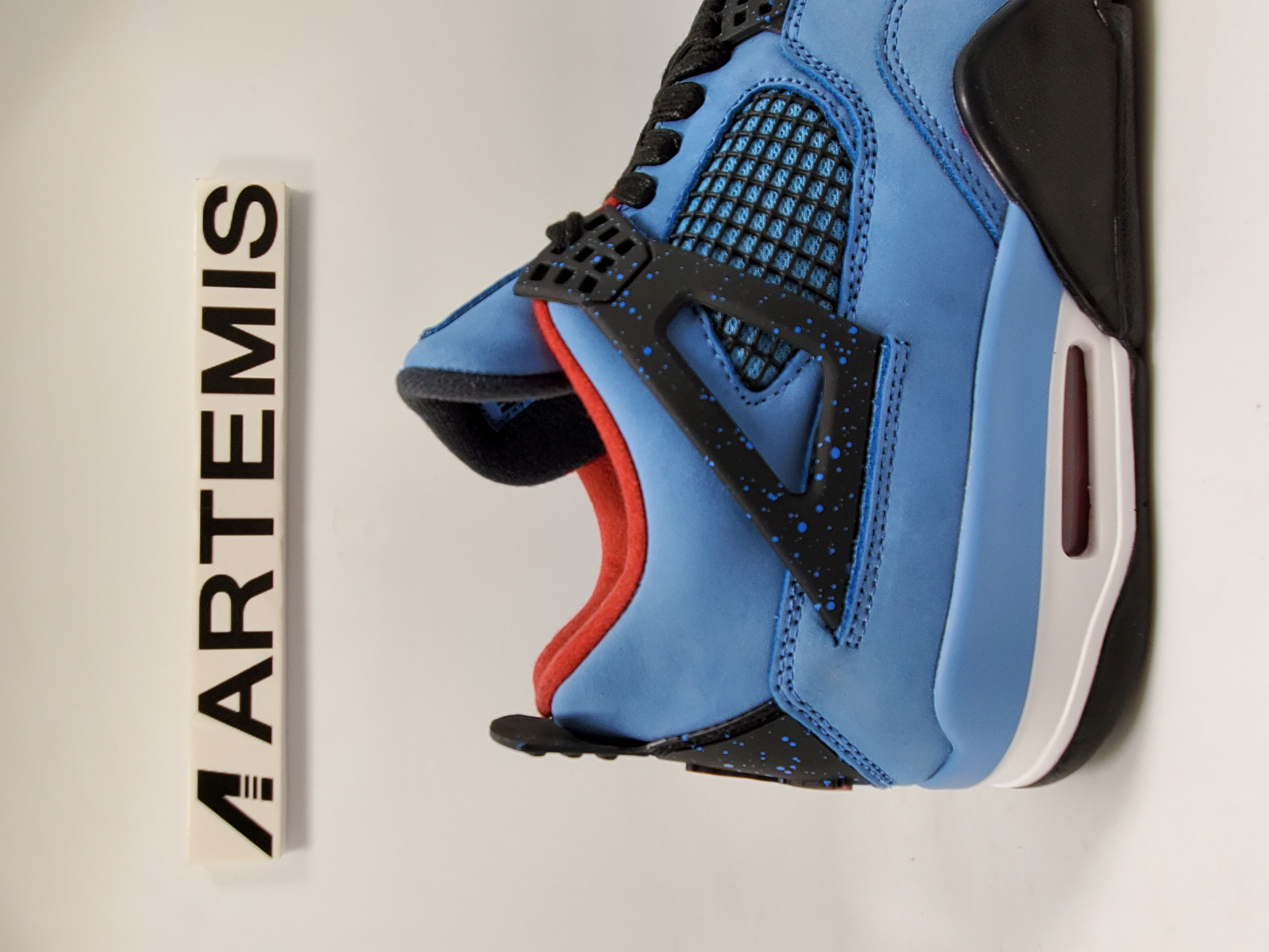 Air Jordan 4 Retro Travis Scott Cactus Jack