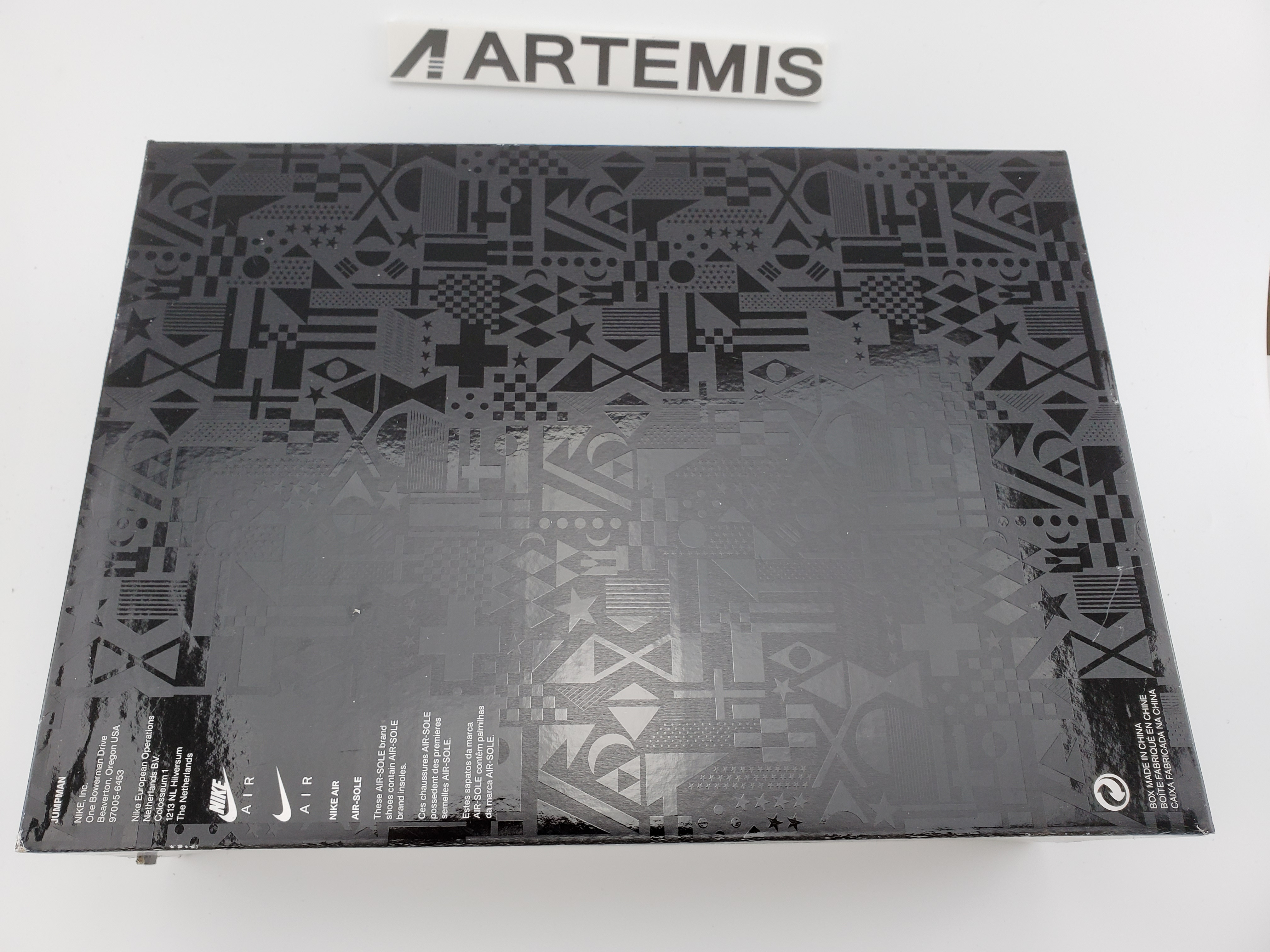 Jordan 4 Retro Fiba (2019)