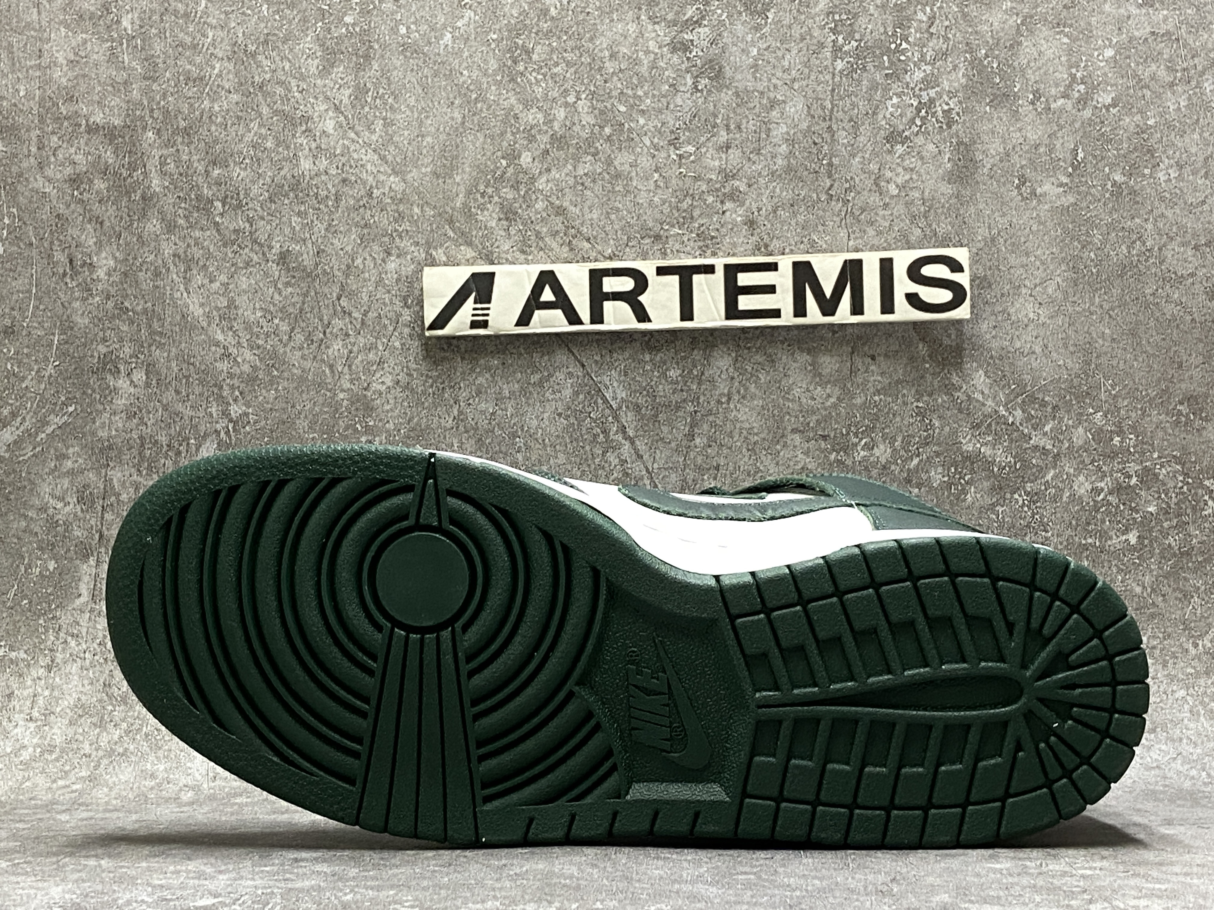 Nike Dunk High Spartan Green