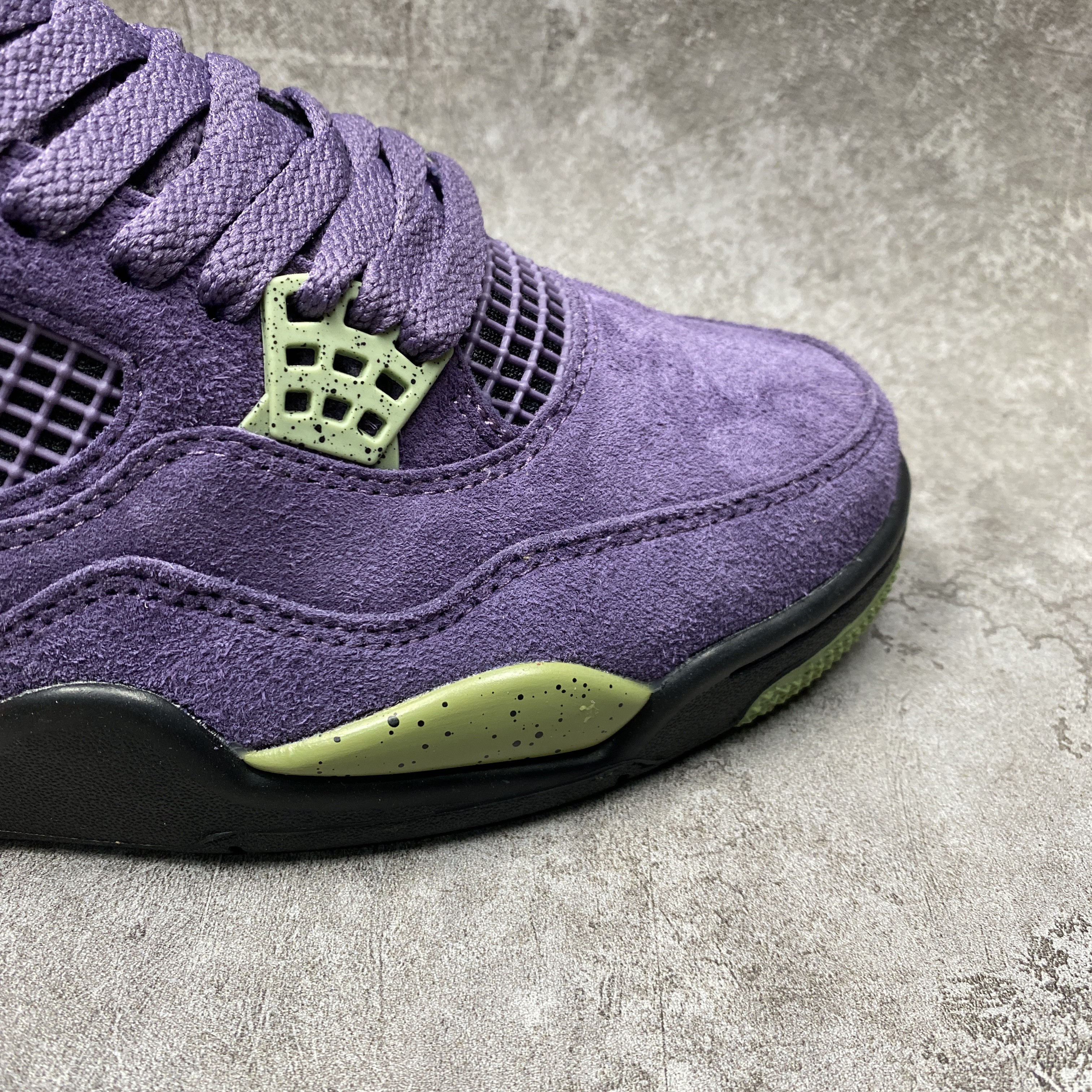 Air Jordan 4 “Canyon Purple”