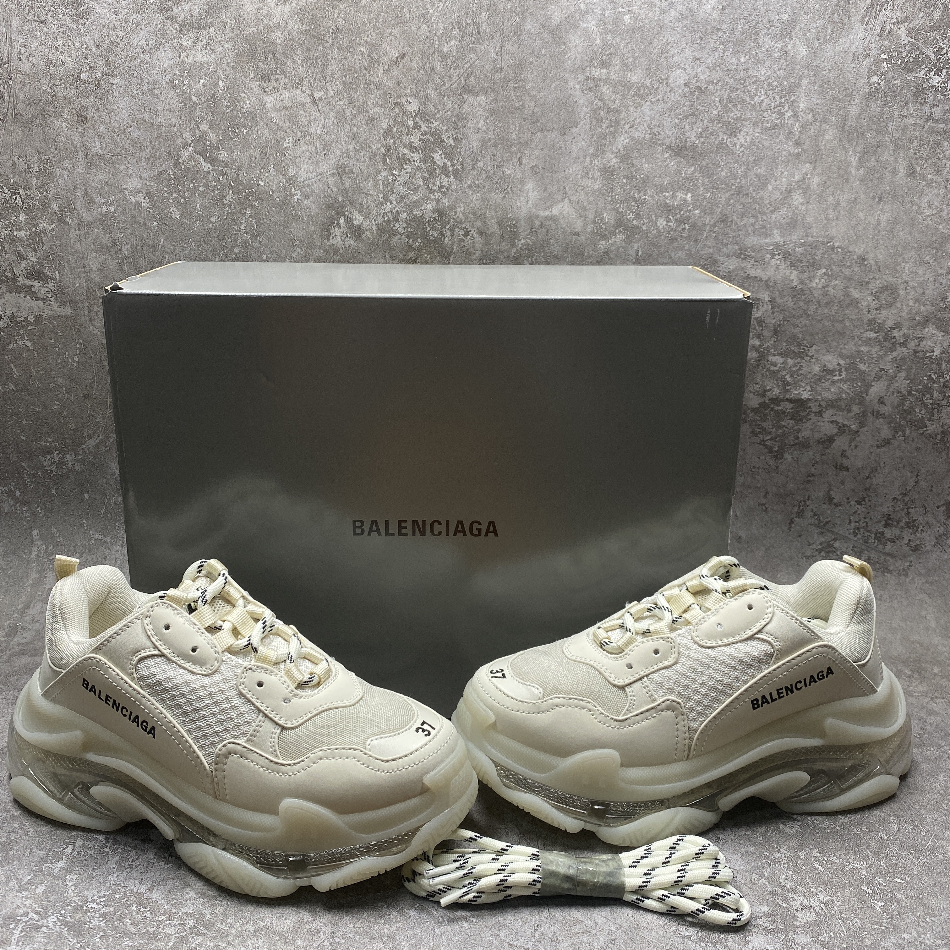 Balencag Off-White Clear Sole Triple S Sneakers
