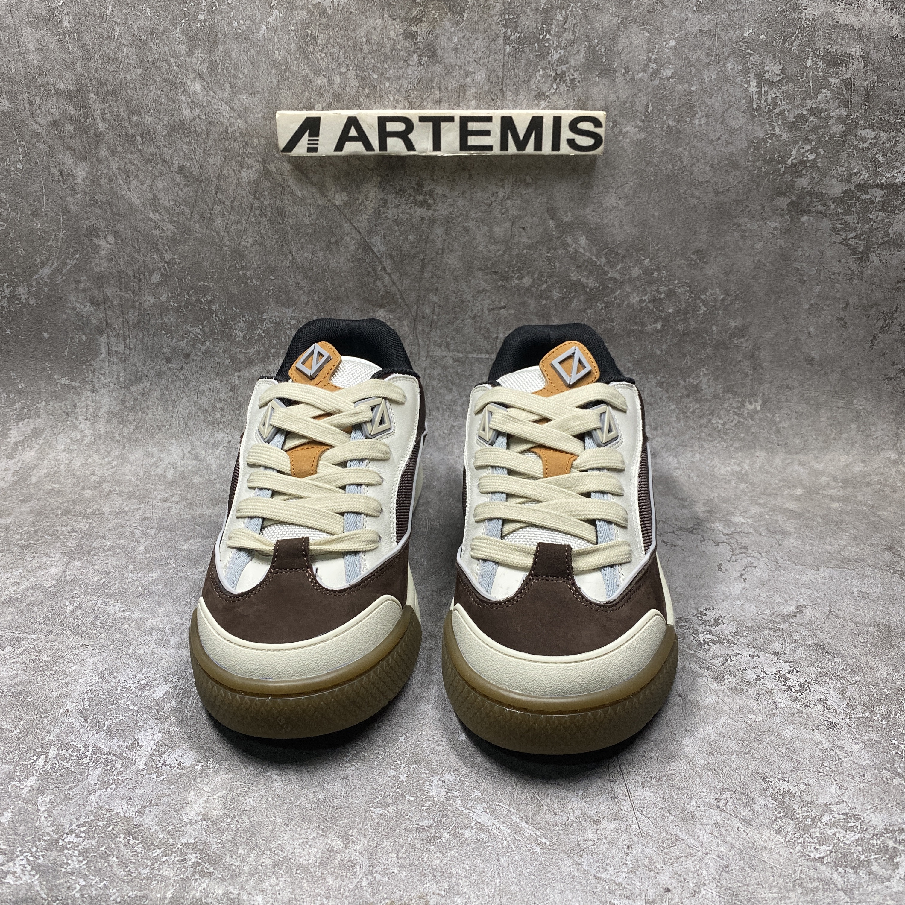 Dior B713 CACTUS JACK Mocha White