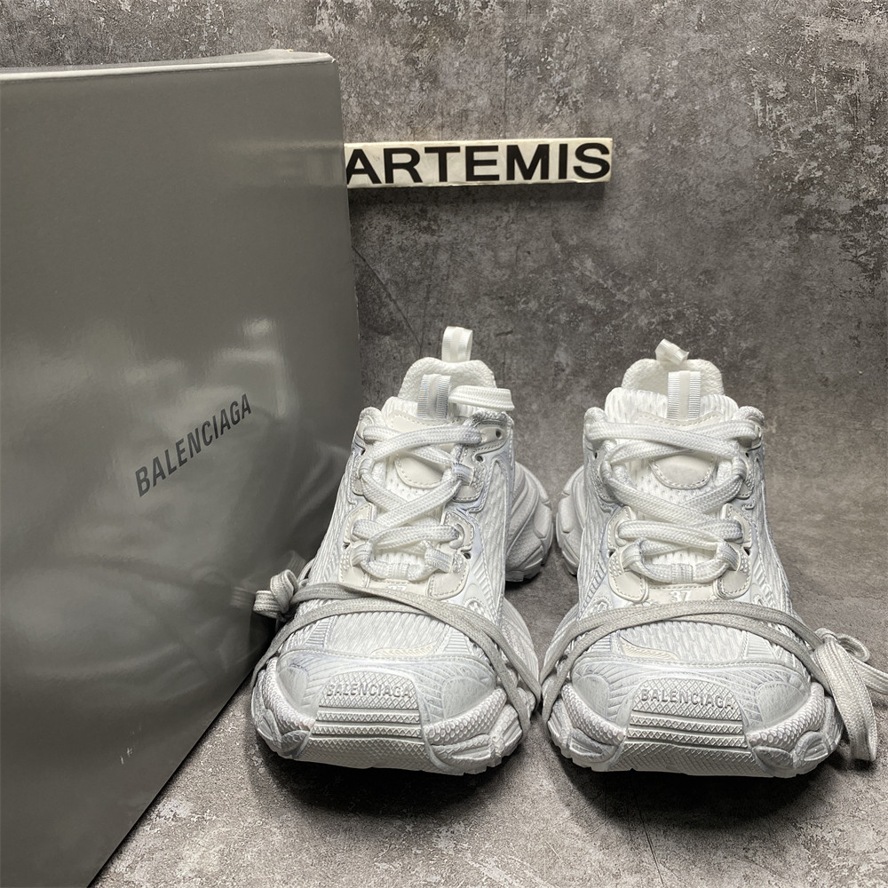 Balenciga 3XL Snow White