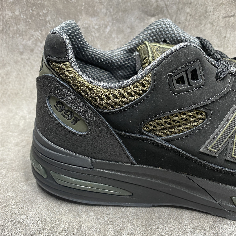 New Balance STONE ISLAND X 991V2 MADE IN ENGLAND