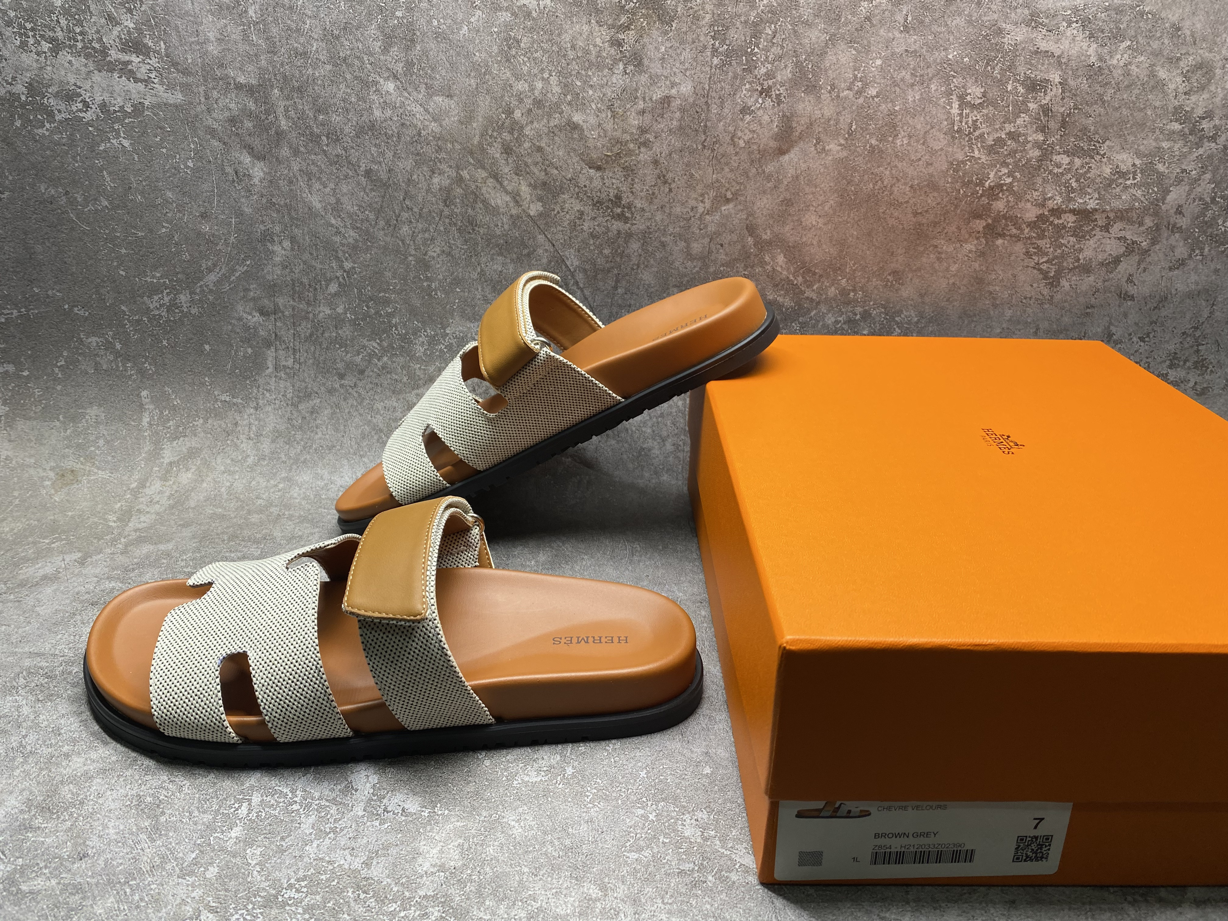UA Hermès Chypre Sandal