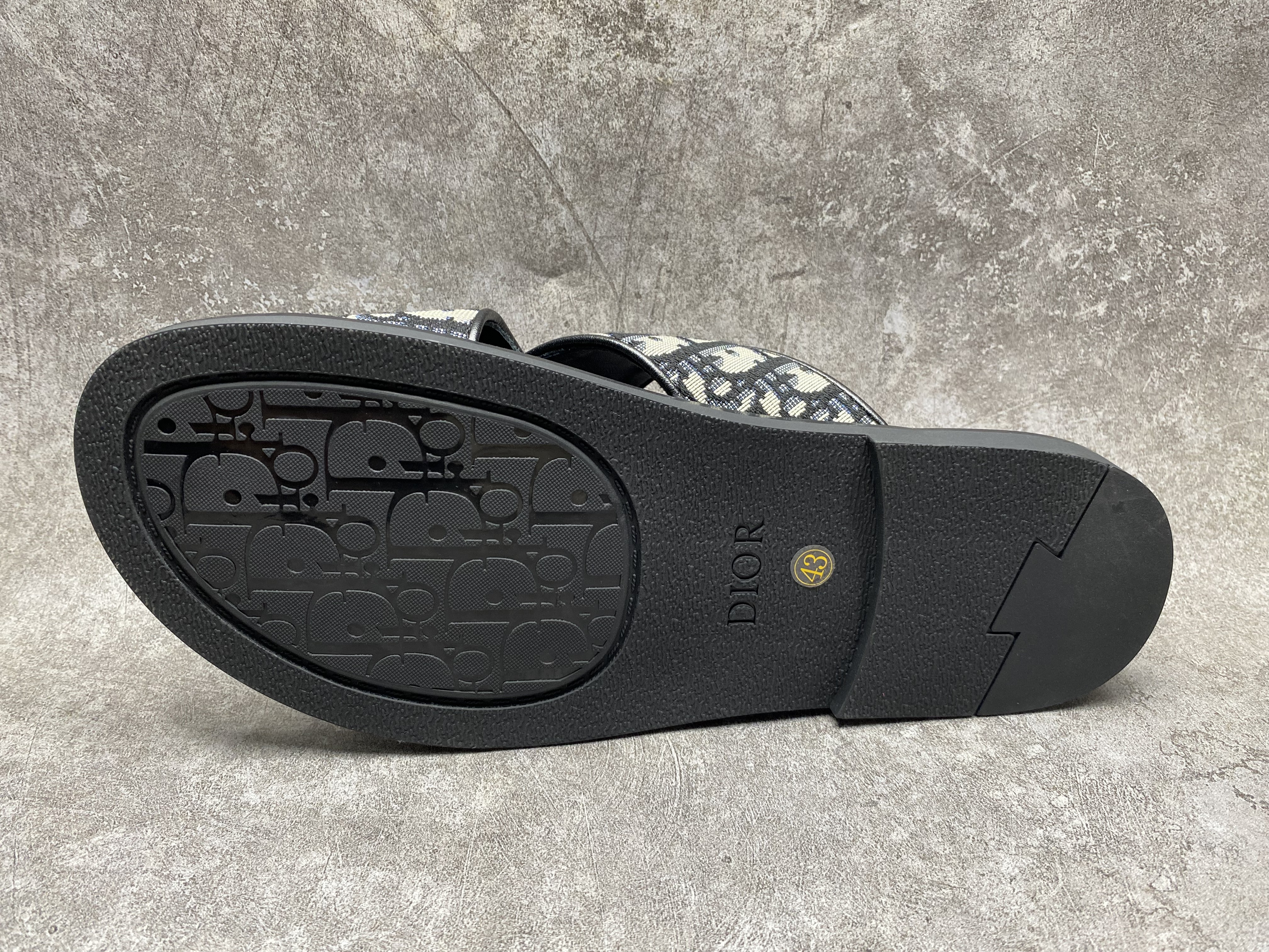 UA Dior Alias Sandal