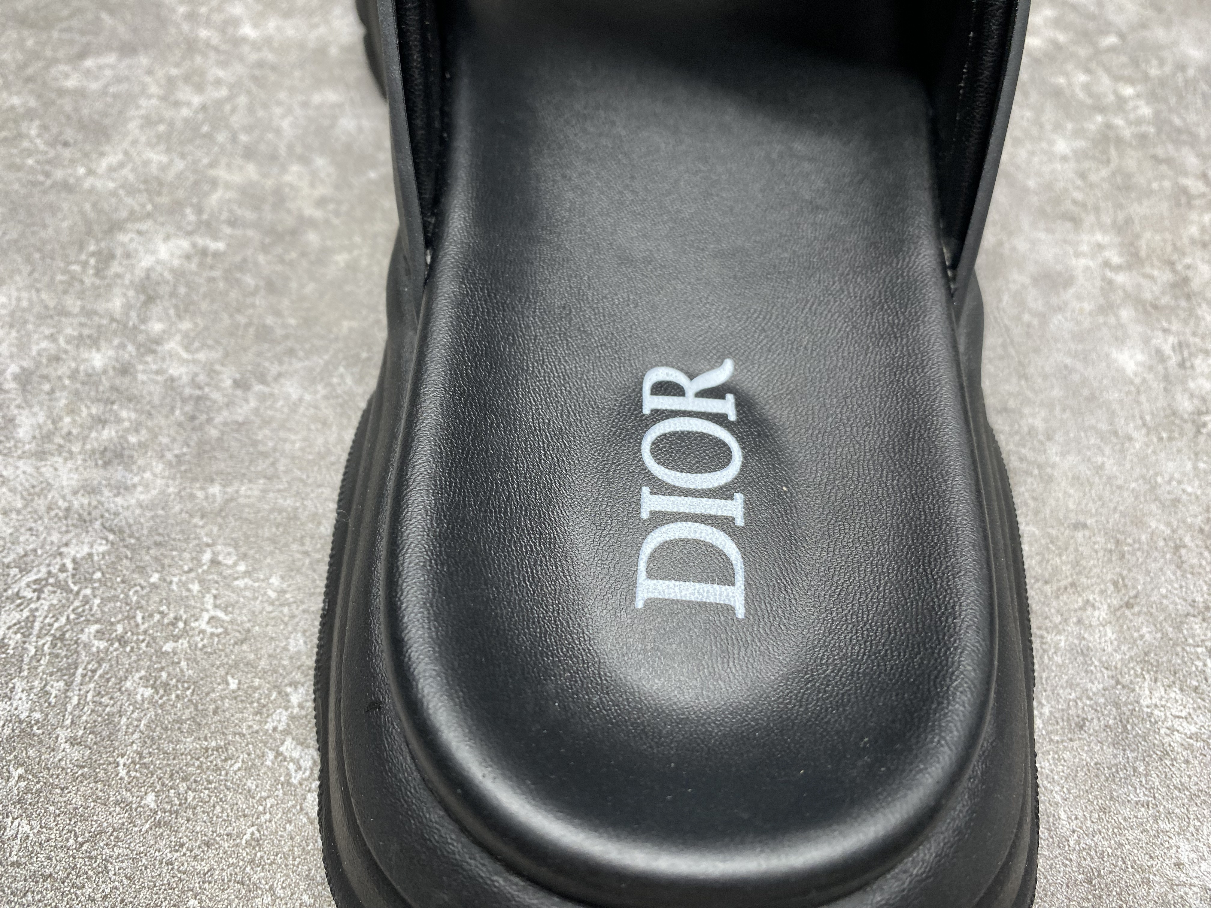 UA Dior Sandal