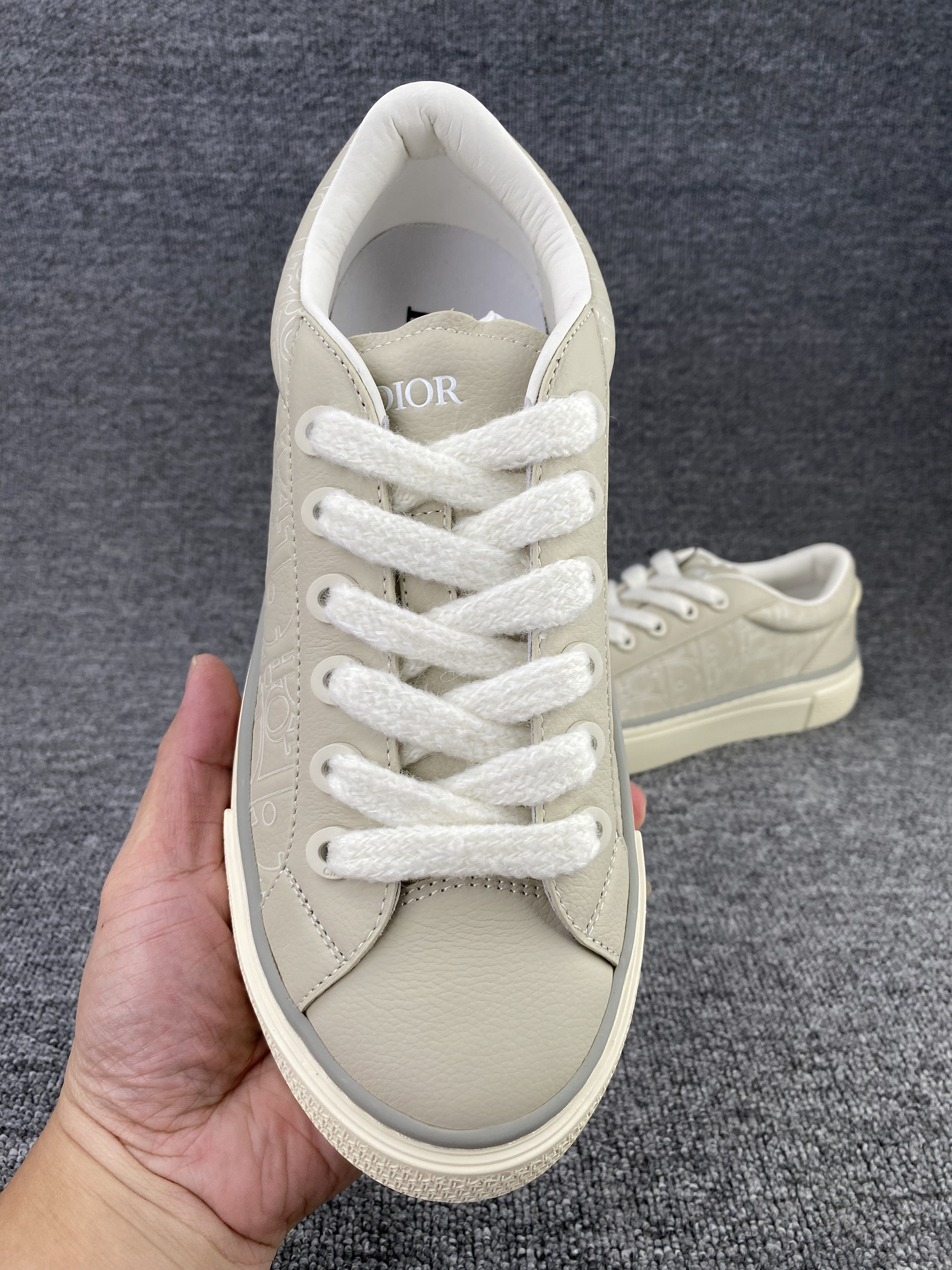 UA Dior B33 Sneaker