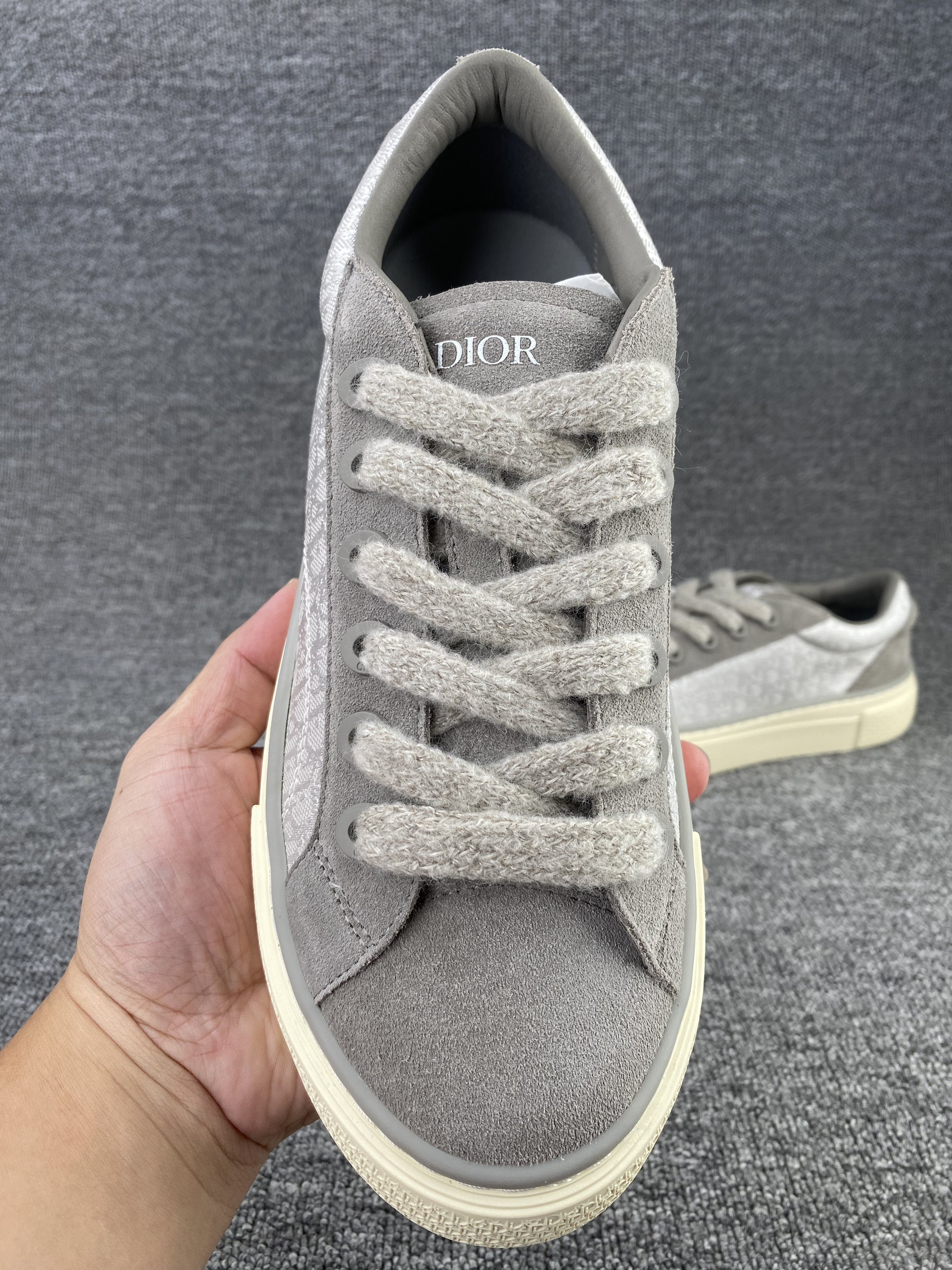 UA Dior B33 Sneaker