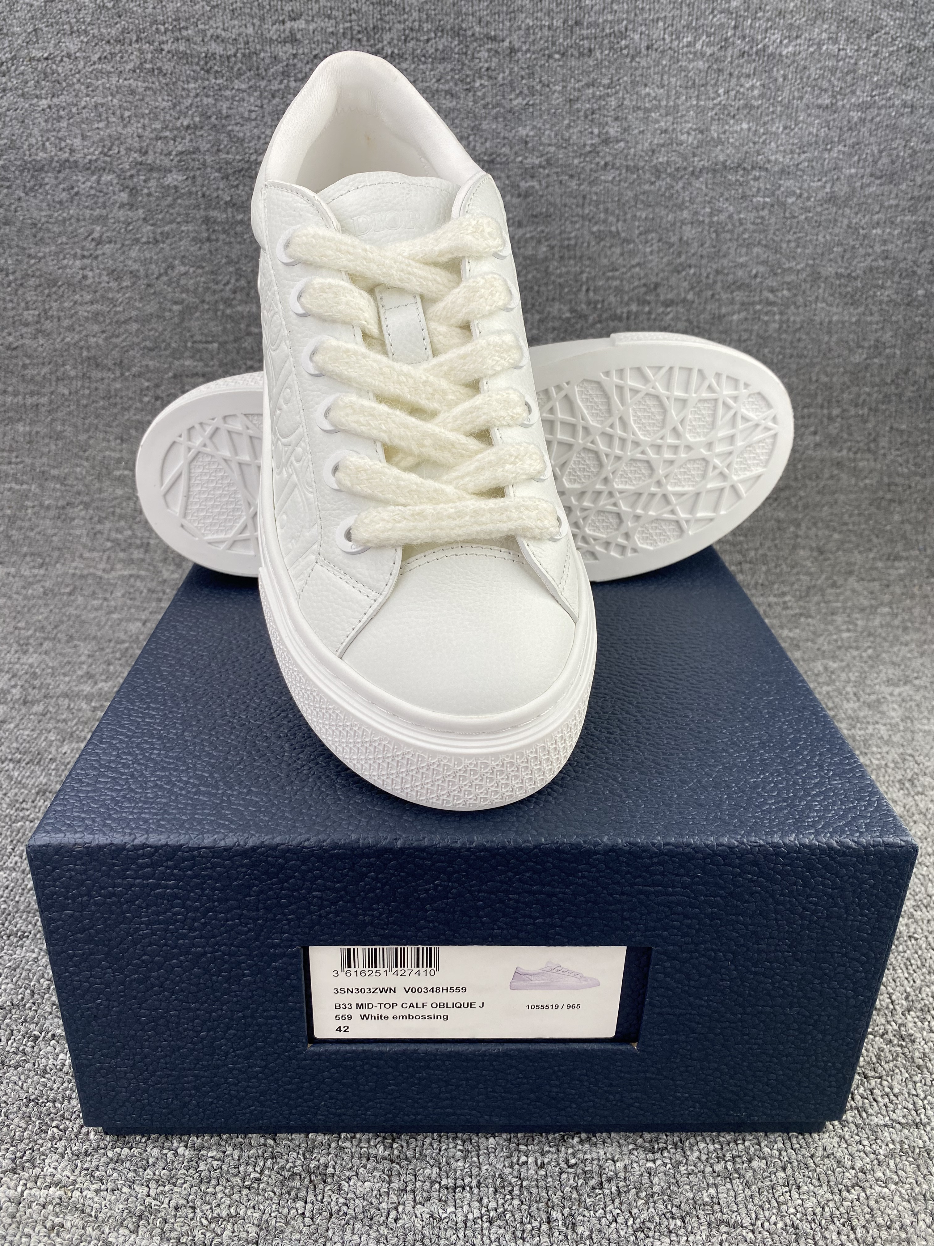 UA Dior B33 Sneaker