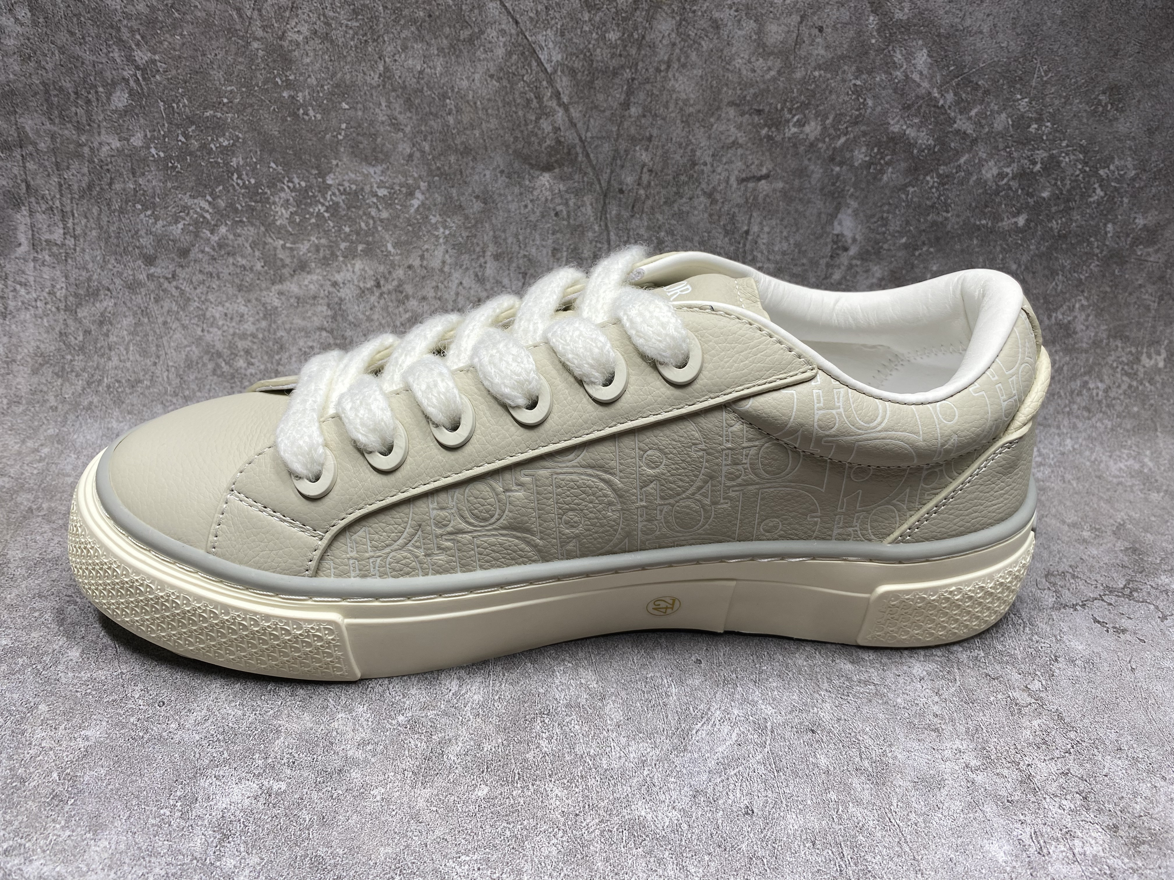 UA Dior B33 Sneaker
