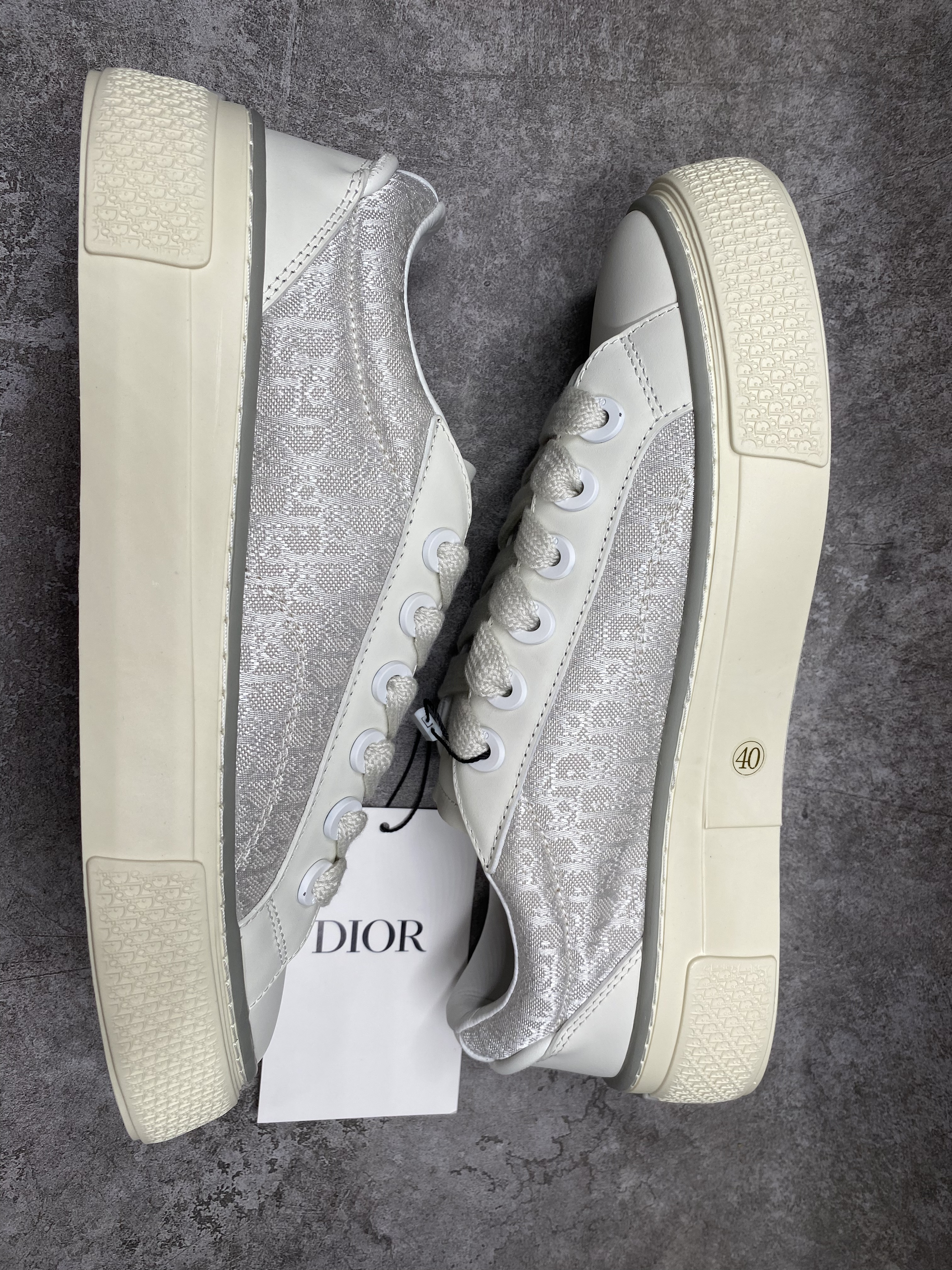 UA Dior B33 Sneaker