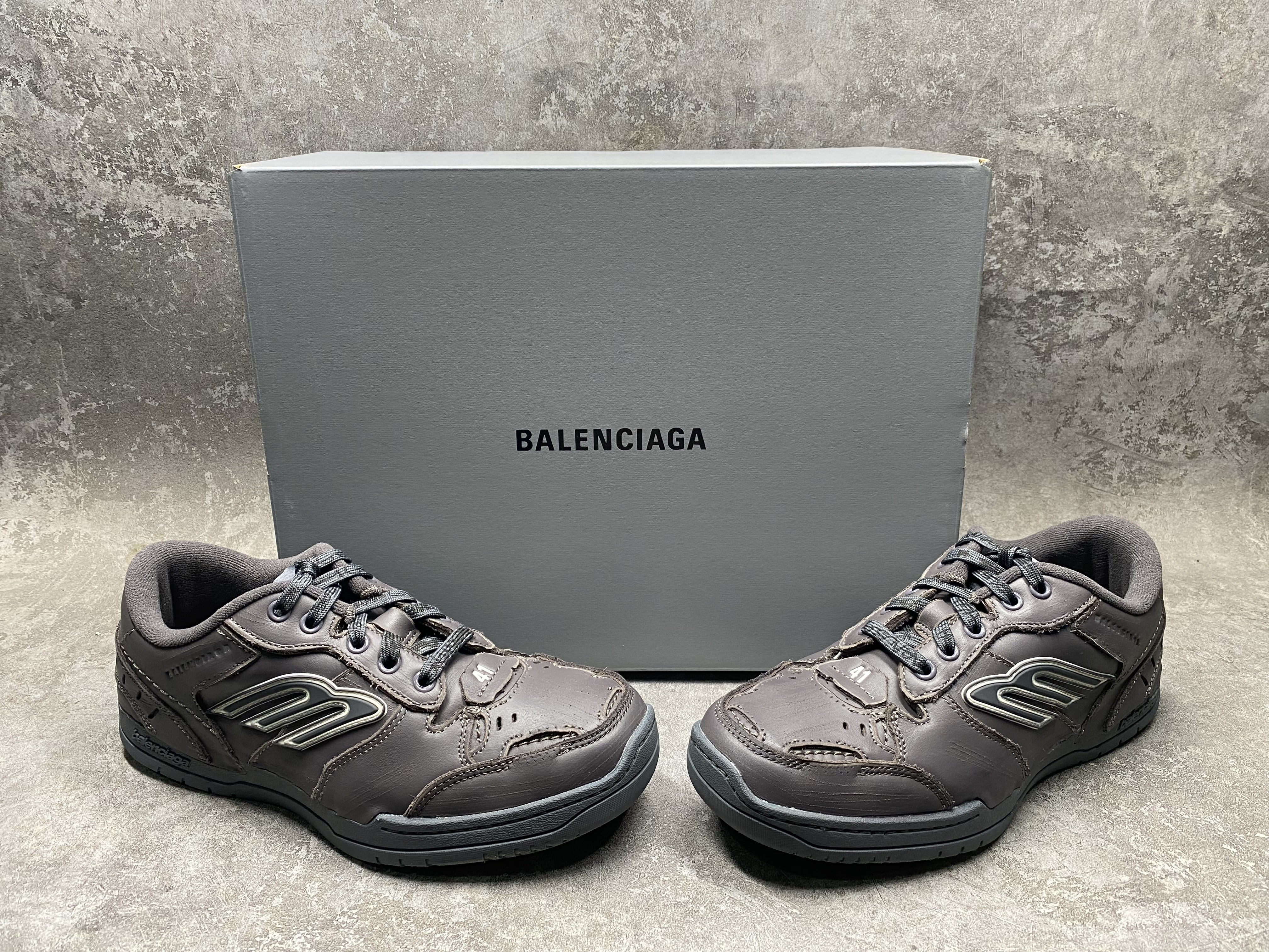 UA Balenciaga Hamptons Worn-out Sneaker (run one size large)