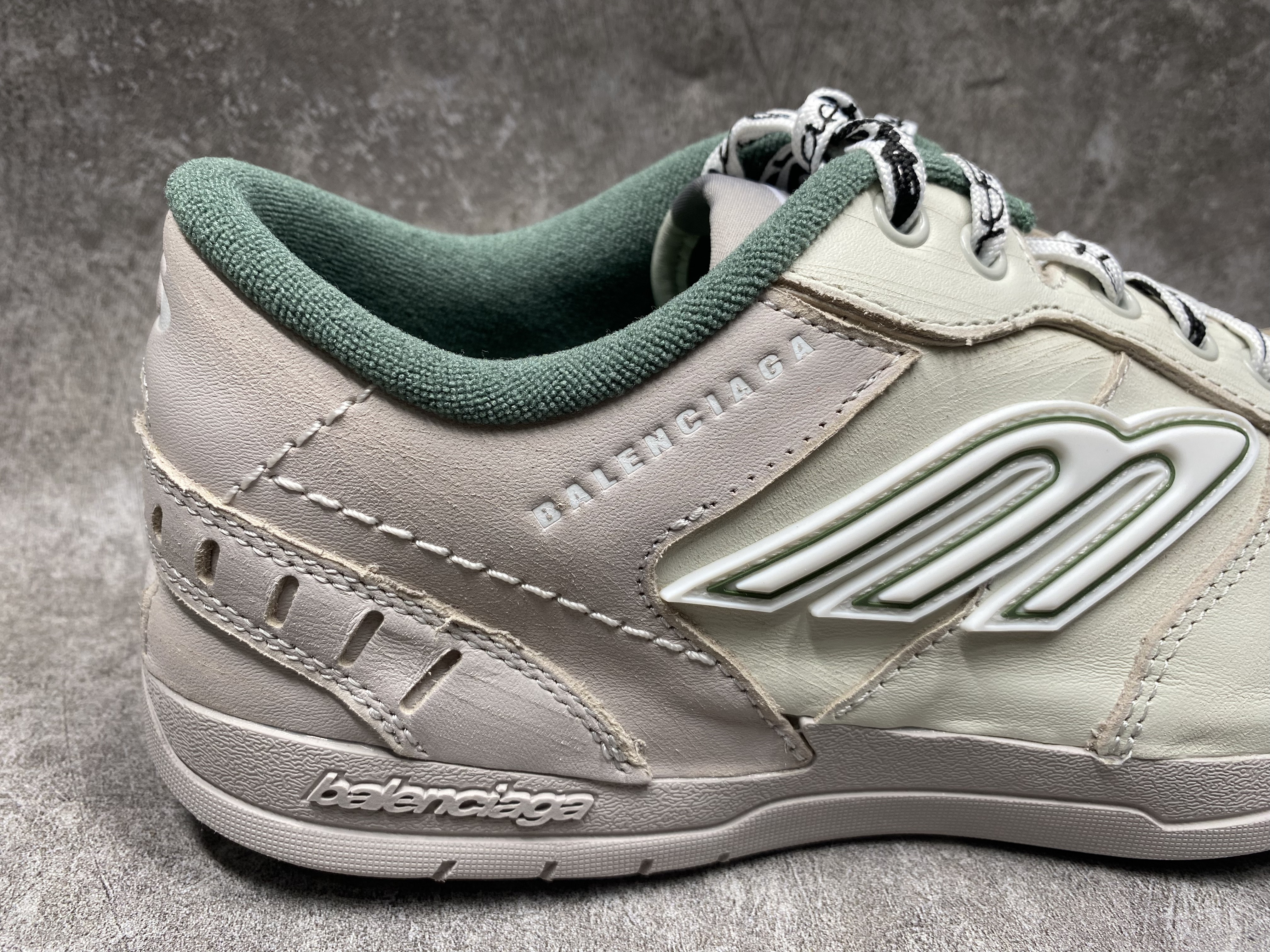 UA Balenciaga Hamptons Worn-out Sneaker (run one size large)