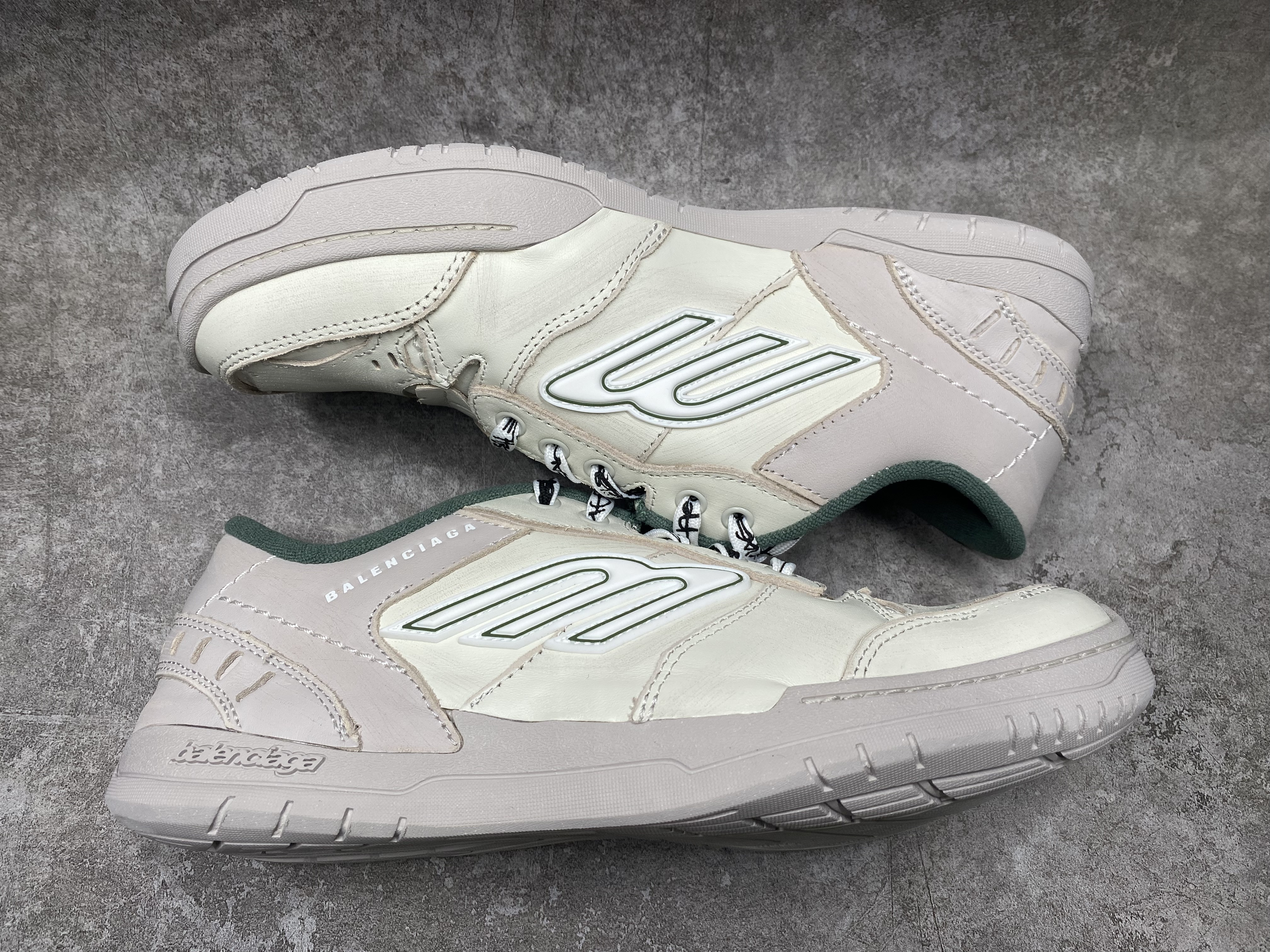 UA Balenciaga Hamptons Worn-out Sneaker (run one size large)