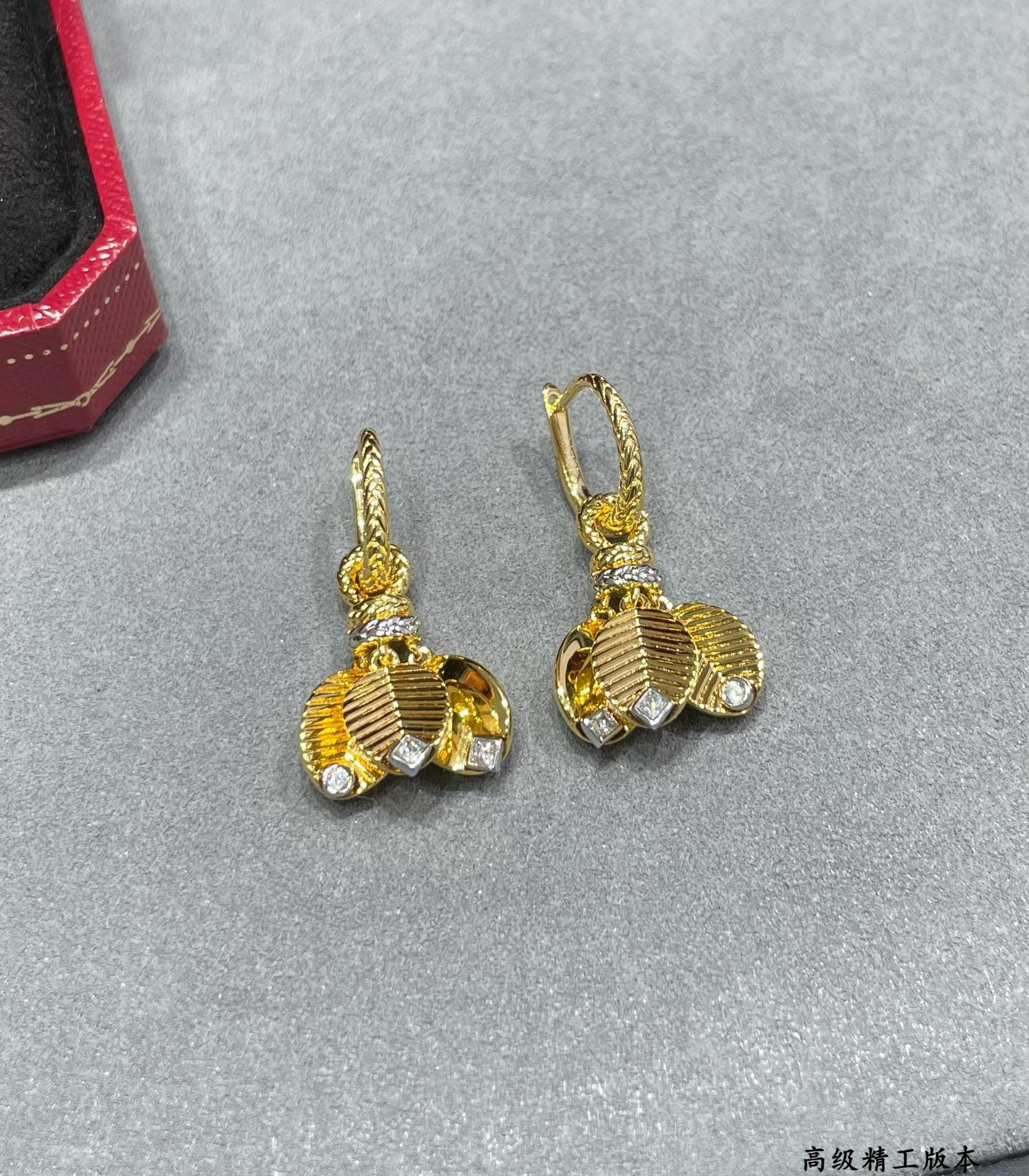 Cartier coffee bean leaf earrings